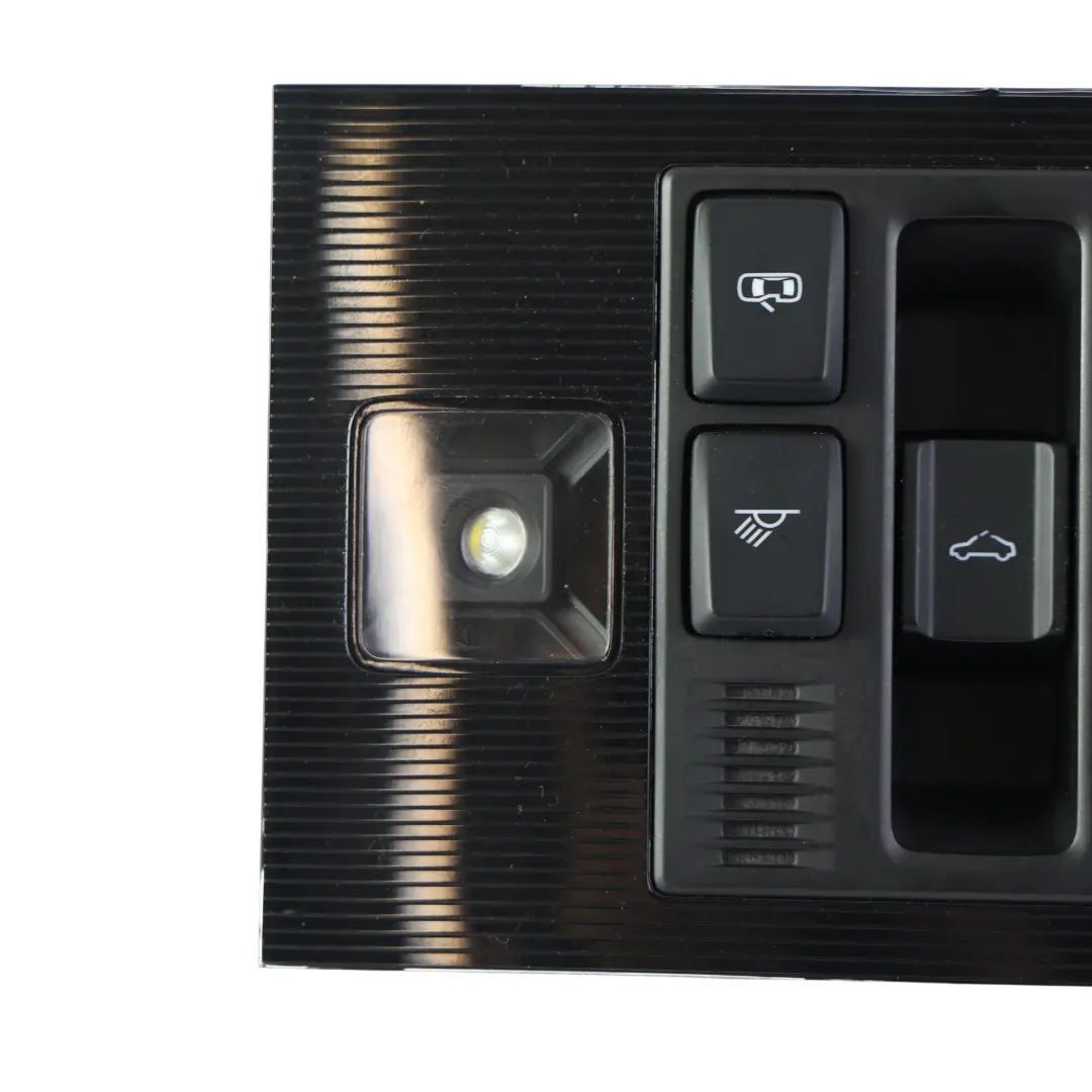 Pannello Luce Tetto Pulsante Nero per Volkswagen Passat B8 Golf Mk7 con numero di parte 5TA947105C Volkswagen Passat B8 Golf Mk7 Pannello Luce Tetto Pulsante Nero - SKU 5TA947105C-1 - Numero di parte 5TA947105C