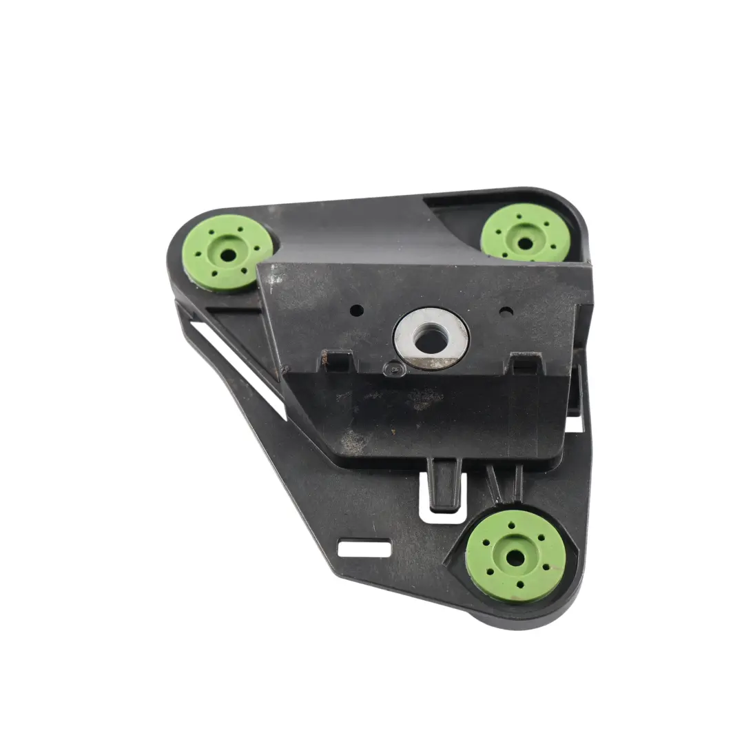 Support Fixation Pompe ABS pour Volkswagen Caddy SB à propos du numéro de pièce 5WA614235C Volkswagen Caddy SB Support Fixation Pompe ABS - SKU 5WA614235C - Numéro de pièce 5WA614235C