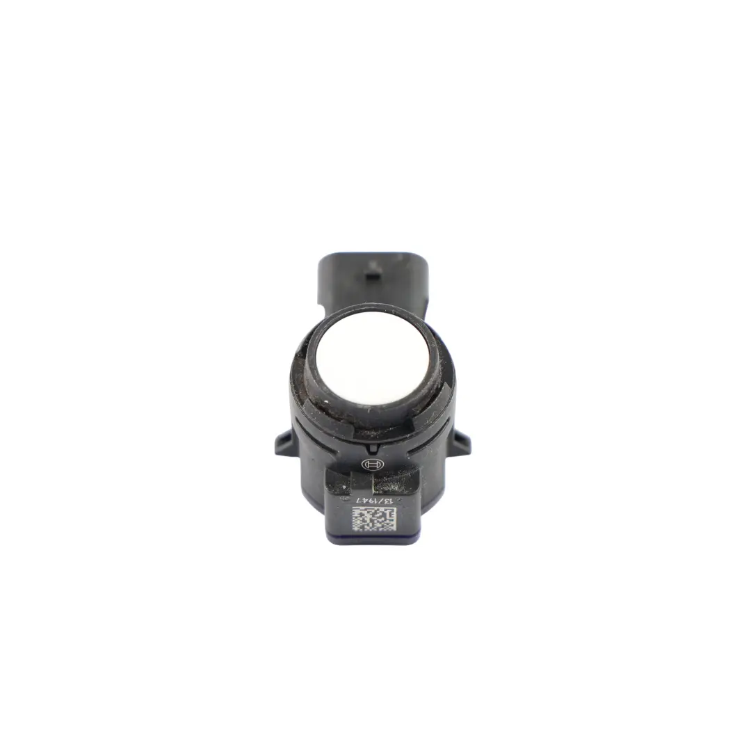 8Y Sensore Parcheggio PDC Bianco Candy B9A F9E per Volkswagen A3 S3 con numero di parte 5WA919275B Volkswagen A3 S3 8Y Sensore Parcheggio PDC Bianco Candy B9A F9E - SKU 5WA919275B-CAN - Numero di parte 5WA919275B