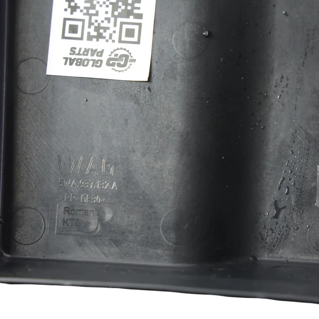 Tapa Caja Fusibles Superior para Volkswagen Caddy Golf GTI CD1 con número de pieza 5WA937132A Volkswagen Caddy Golf GTI CD1 Tapa Caja Fusibles Superior - SKU 5WA937132A - Número de pieza 5WA937132A