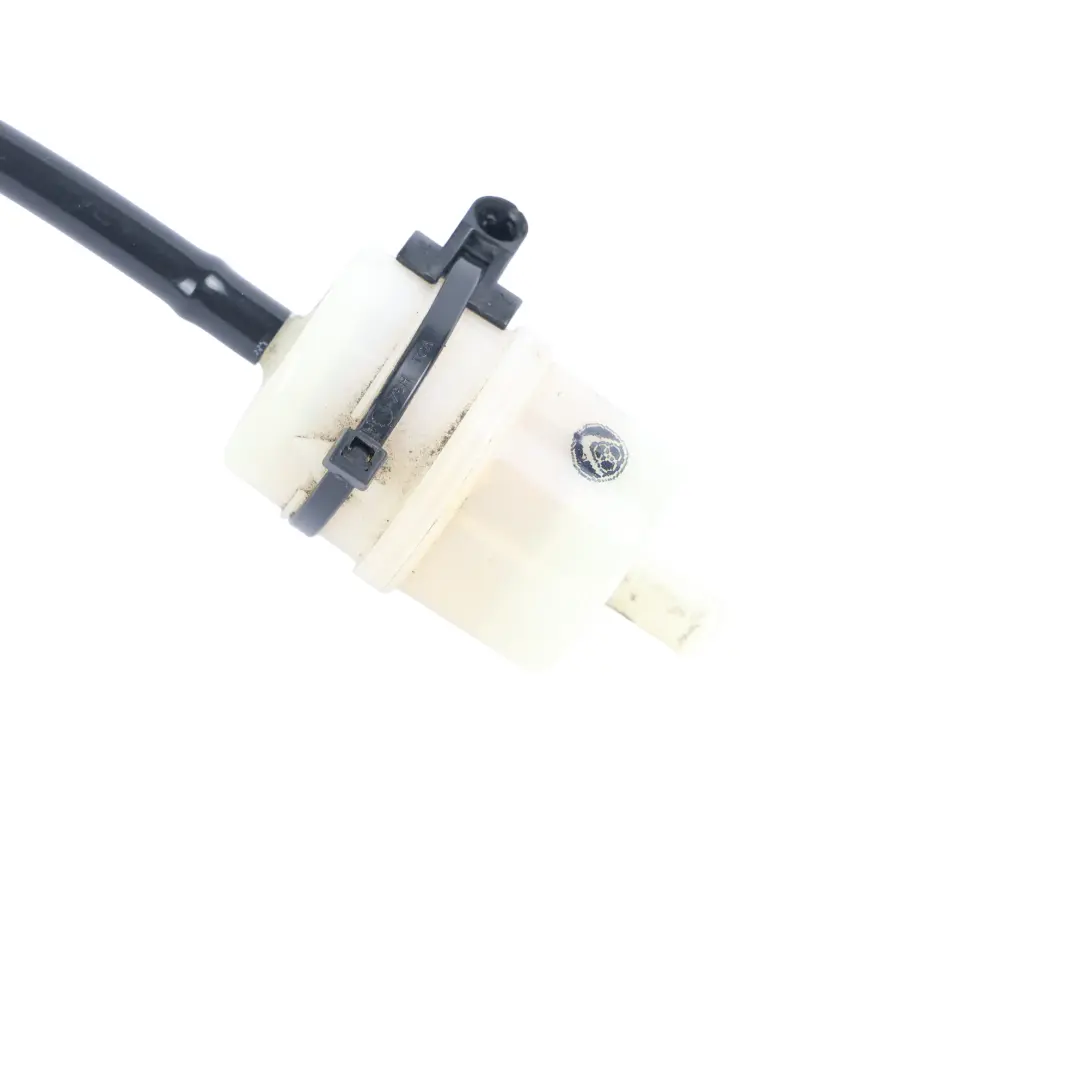 Tubo Ventilación Control Nivel Suspensión Neumática para BMW E61 con número de pieza 6769083 BMW E61 Tubo Ventilación Control Nivel Suspensión Neumática - SKU 6769083 - Número de pieza 6769083