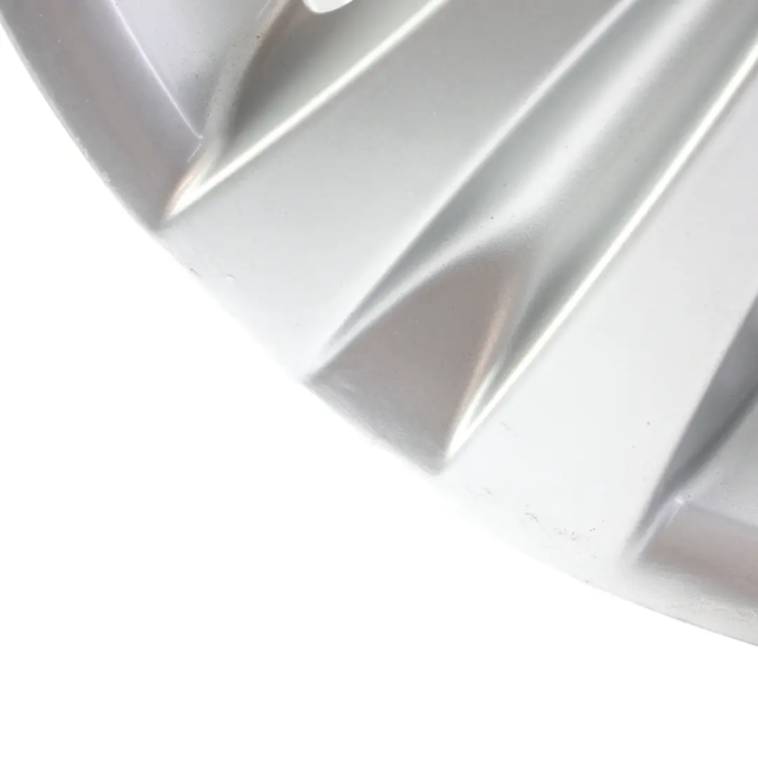 Silberne Leicht metall felge 16" 7J ET:44 Doppel speiche für BMW E81 E87 E88 mit Teilenummer 6779696 BMW E81 E87 E88 Silberne Leicht metall felge 16" 7J ET:44 Doppel speiche - SKU 6779696-7 - Teilenummer 6779696