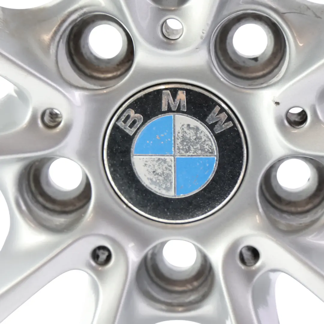 Felga Aluminiowa 16" 7J ET:31 V-Spoke 390 Srebrna do BMW F30 F31 F36 o numerze 6796236 BMW F30 F31 F36 Felga Aluminiowa 16" 7J ET:31 V-Spoke 390 Srebrna - SKU 6796236-1 - Numer Części 6796236