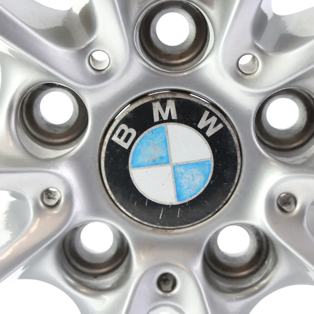 BMW F30 F31 F36 Silberne Leichtmetallfelge 16" 7J ET:31 V-Speiche 390 - SKU 6796236 - Teilenummer 6796236