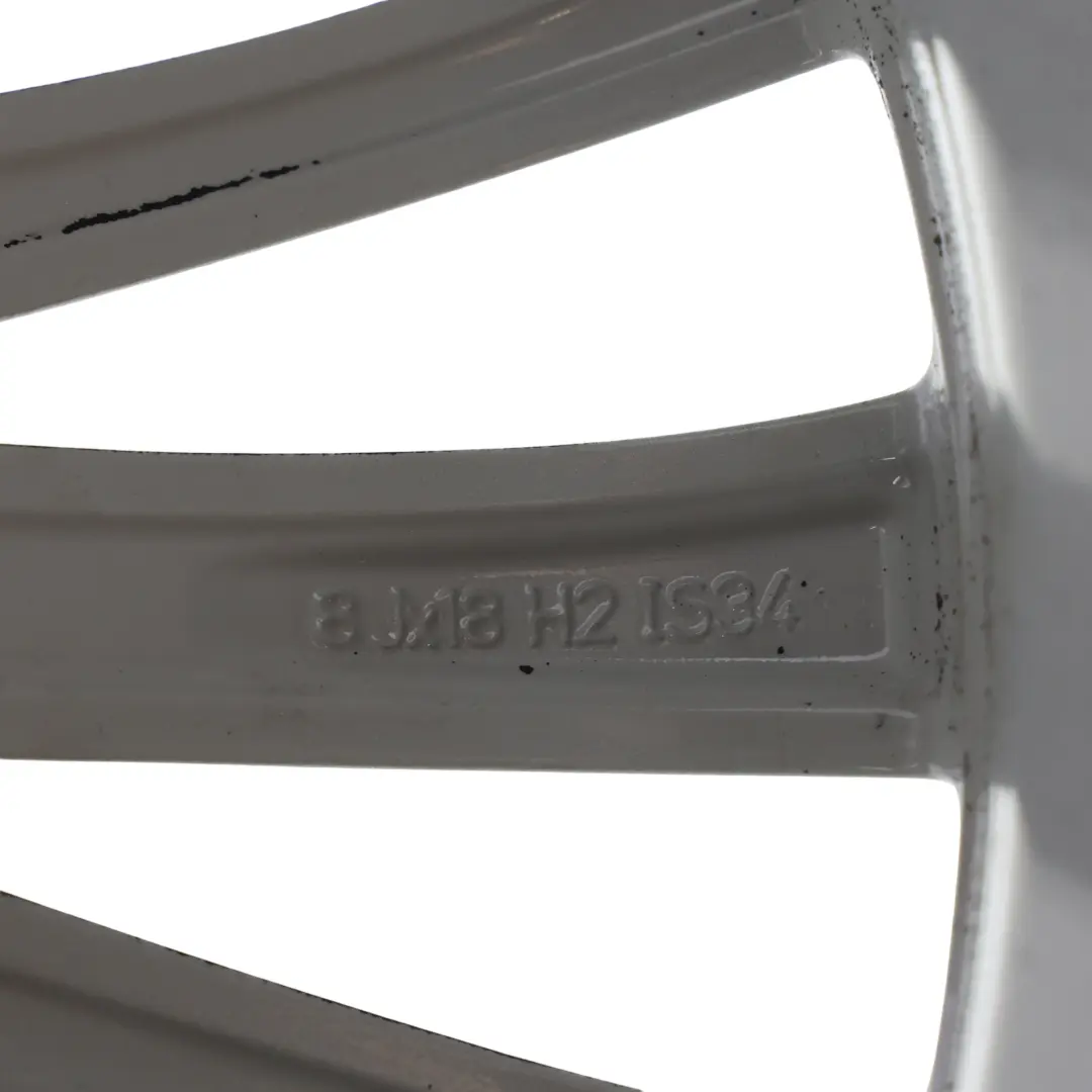 Felga Aluminiowa 18" 8J do BMW F30 F31 F32 o numerze 6796249 BMW F30 F31 F32 Felga Aluminiowa 18" 8J - SKU 6796249-2 - Numer Części 6796249