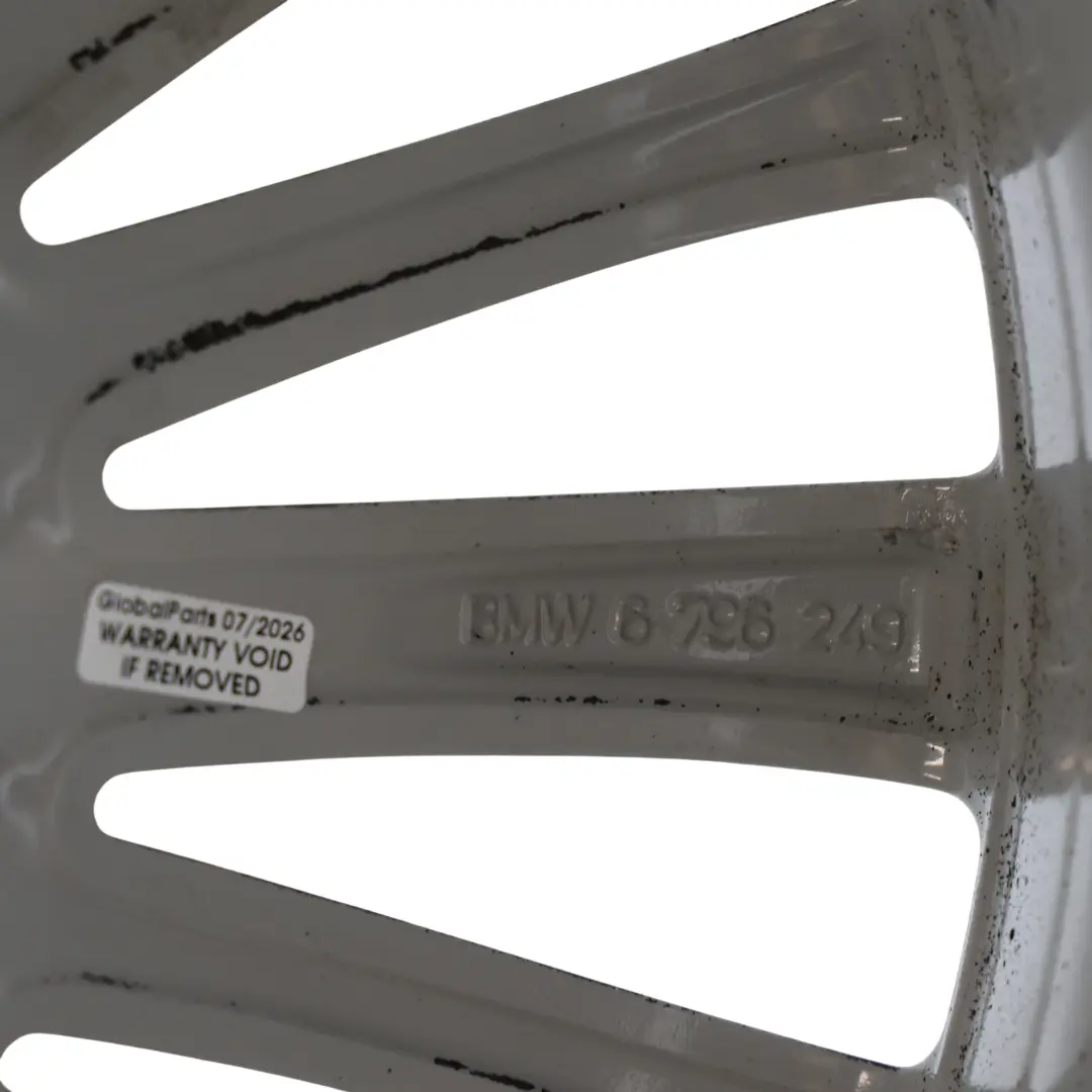 Felga Aluminiowa 18" 8J do BMW F30 F31 F32 o numerze 6796249 BMW F30 F31 F32 Felga Aluminiowa 18" 8J - SKU 6796249-2 - Numer Części 6796249