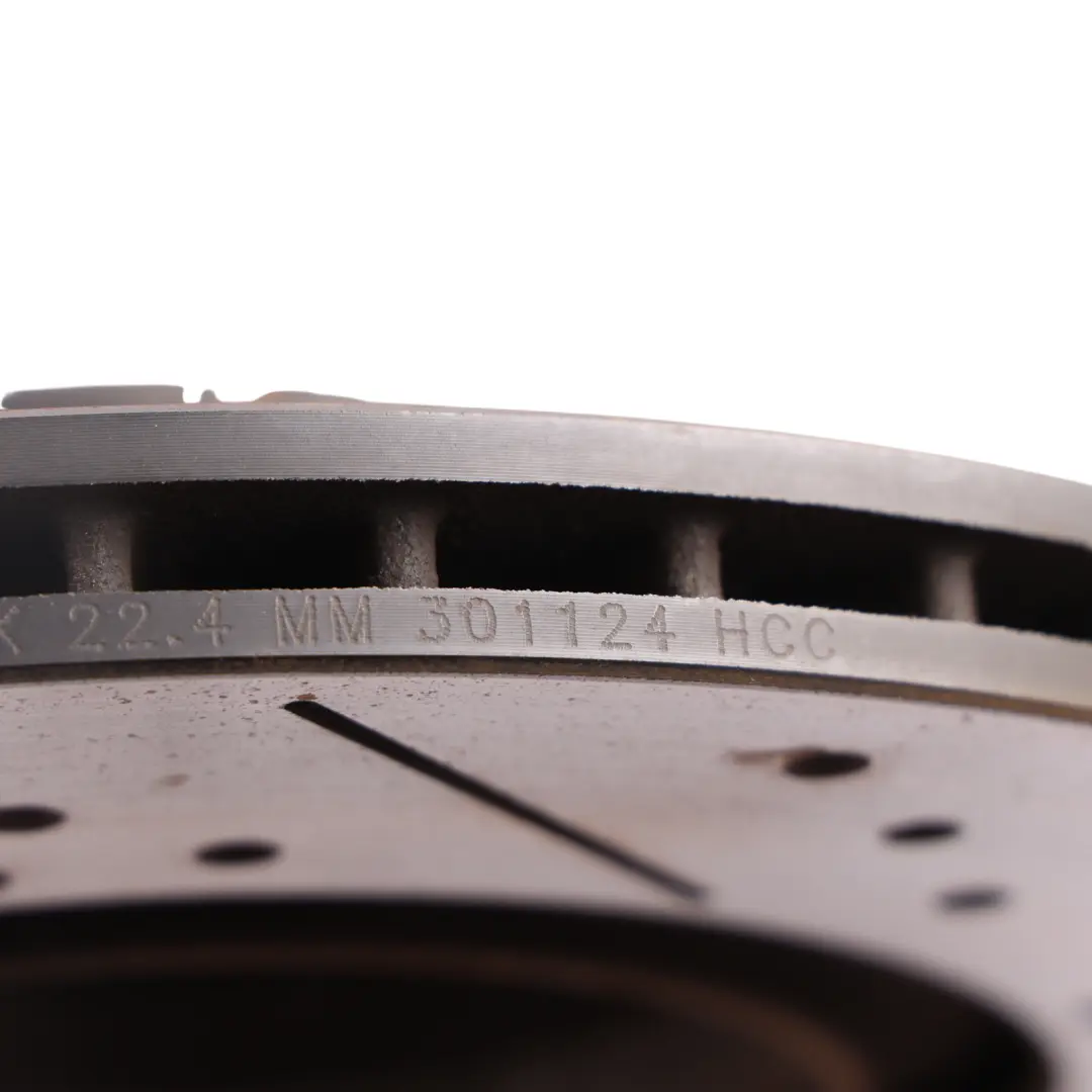 Brake Disc Set Ventilated Drilled 345x24 Set X2 to BMW F20 F21 F22 Rear with Part number 6797598 BMW F20 F21 F22 Rear Brake Disc Set Ventilated Drilled 345x24 Set X2 - SKU 6797598 - Part number 6797598