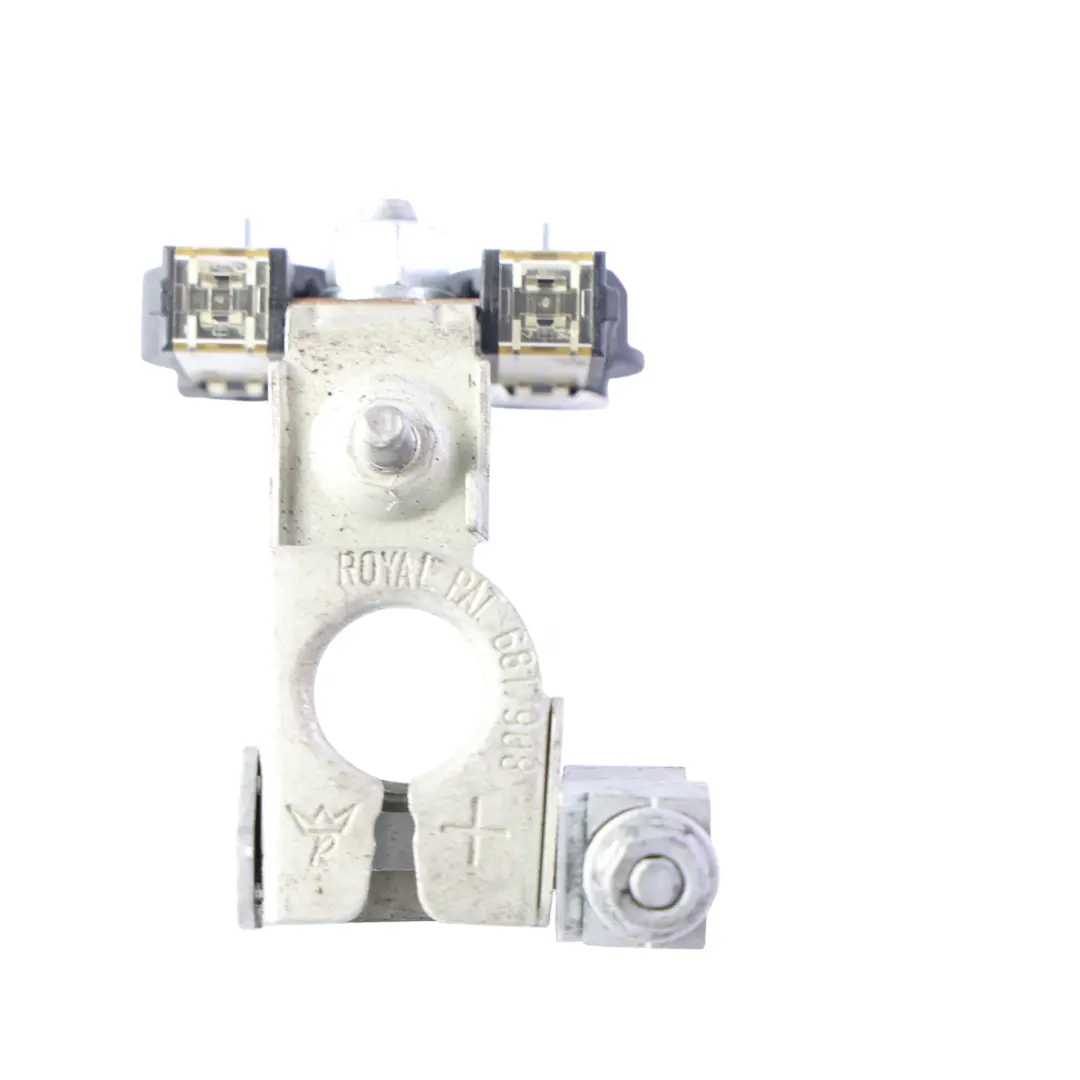 Mk5 Positive Battery Cable Clamp Terminal to Ford Mondeo with Part number 6817908 Ford Mondeo Mk5 Positive Battery Cable Clamp Terminal - SKU 6817908 - Part number 6817908