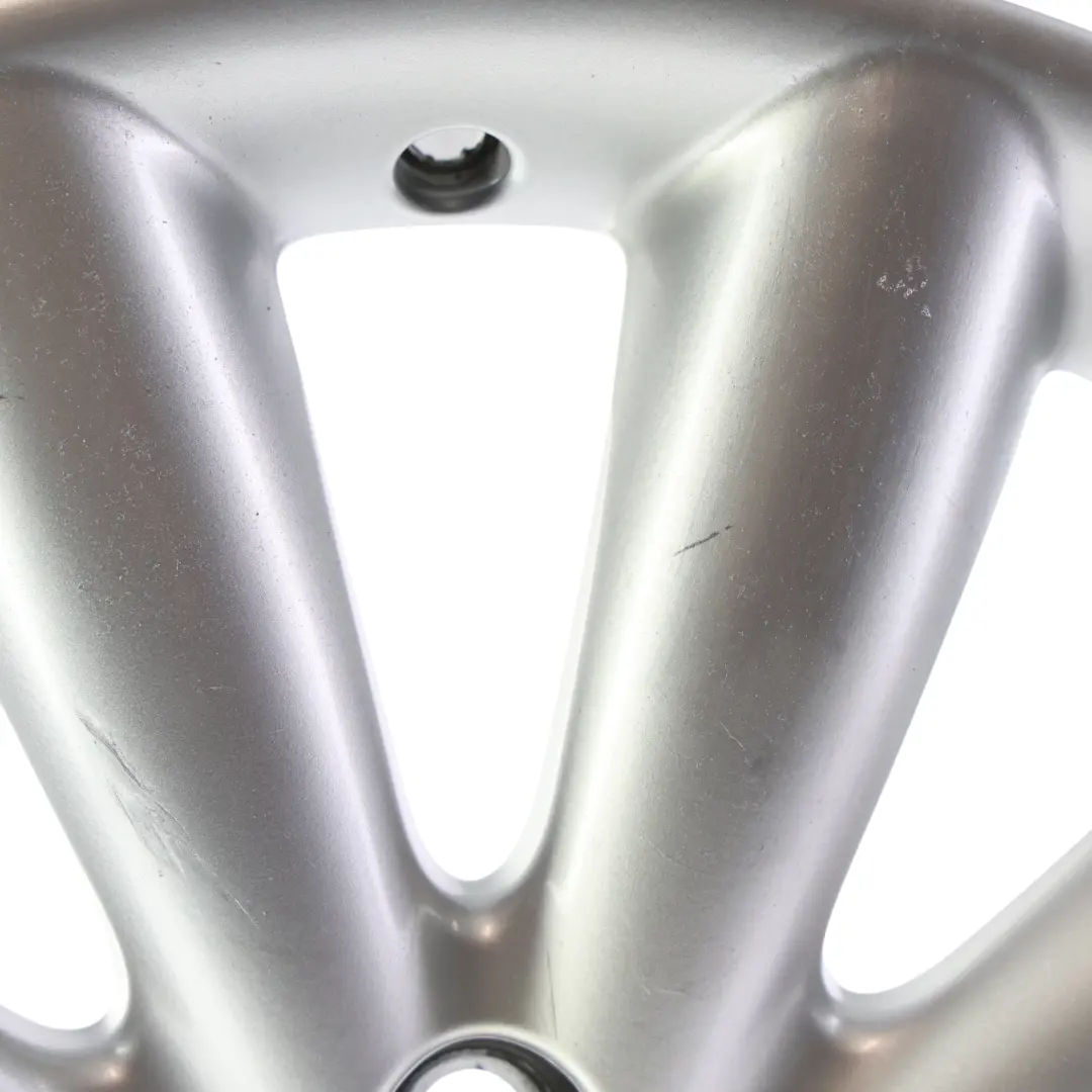 Jante Alliage 17" 7J ET:54 Cosmos Spoke 499 pour Mini Cooper F55 F56 à propos du numéro de pièce 6855108 Mini Cooper F55 F56 Jante Alliage 17" 7J ET:54 Cosmos Spoke 499 - SKU 6855108-1 - Numéro de pièce 6855108