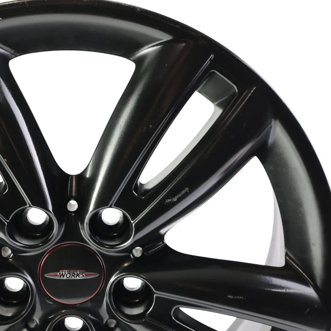 Nero Cerchio in lega 17" 7J ET:54 Track Spoke 562 per Mini Cooper F55 F56 con numero di parte 6866366 Mini Cooper F55 F56 Nero Cerchio in lega 17" 7J ET:54 Track Spoke 562 - SKU 6866366-2 - Numero di parte 6866366