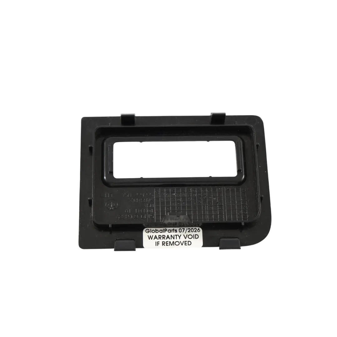 Copertura Fanale Posteriore Sinistro Bagagliaio Nero 6954738 per BMW X5 E70 con numero di parte 6954737 BMW X5 E70 Copertura Fanale Posteriore Sinistro Bagagliaio Nero 6954738 - SKU 6954737 - Numero di parte 6954737