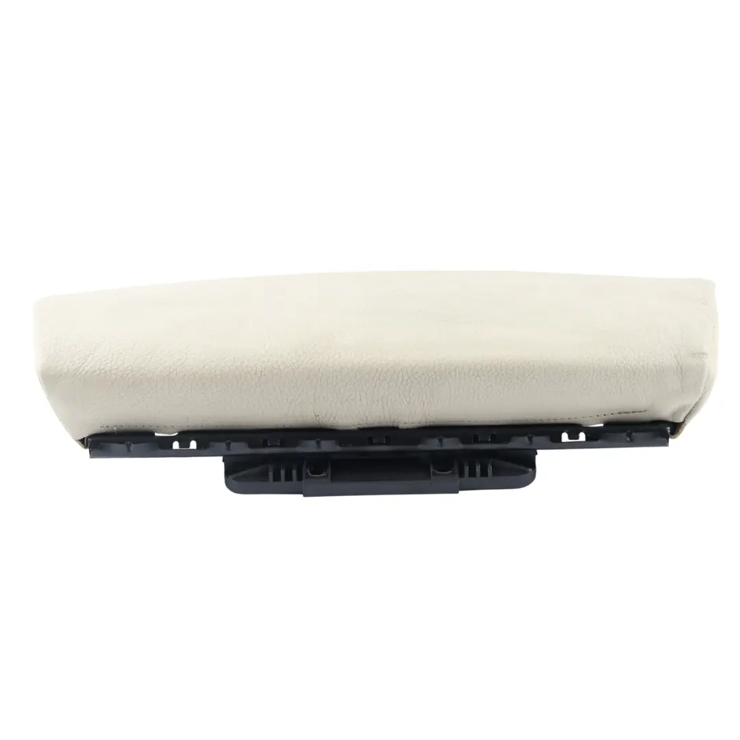 Soporte Extensión Muslo Asiento Delantero Cuero Beige para BMW E92 con número de pieza 6979257 BMW E92 Soporte Extensión Muslo Asiento Delantero Cuero Beige - SKU 6979257 - Número de pieza 6979257