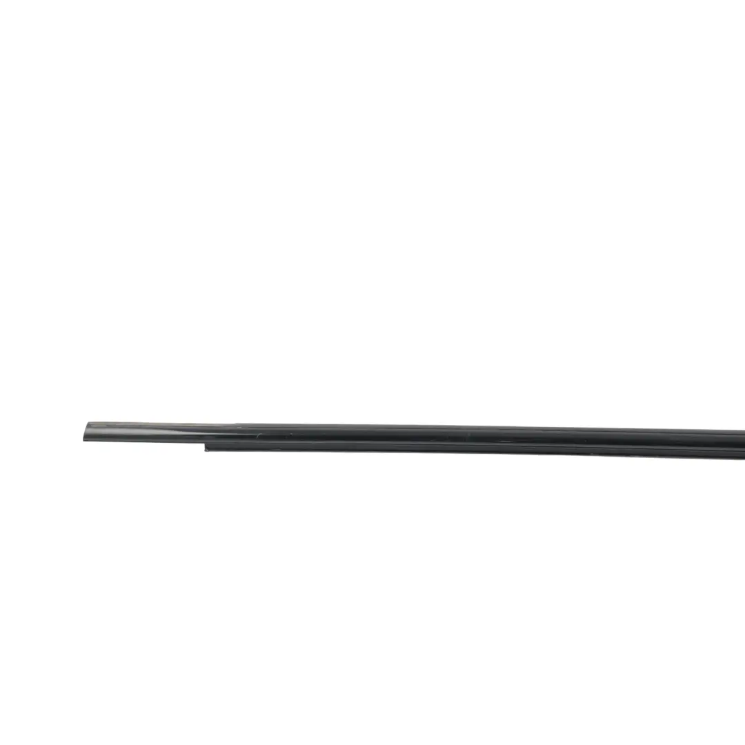 Seat Ibiza Fr Kj Garniture Joint Vitre Porte Avant Extérieur Gauche - SKU 6F0837475C - Numéro de pièce 6F0837475C