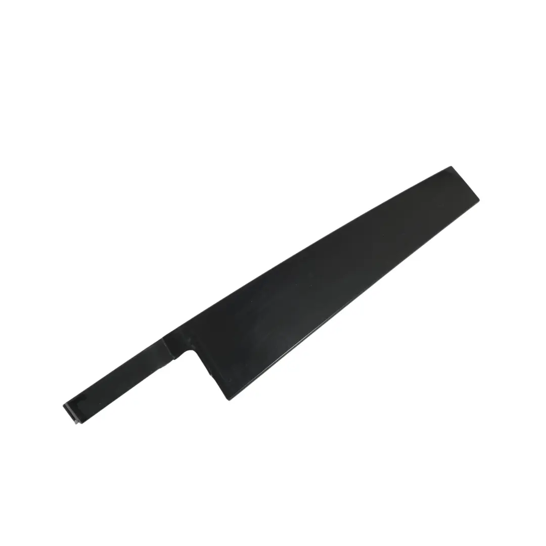 Mk5 Listwa Szyby Tylnych Drzwi Zewnętrzna Prawa do Seat Ibiza o numerze 6F0839902B Seat Ibiza Mk5 Listwa Szyby Tylnych Drzwi Zewnętrzna Prawa - SKU 6F0839902B - Numer Części 6F0839902B