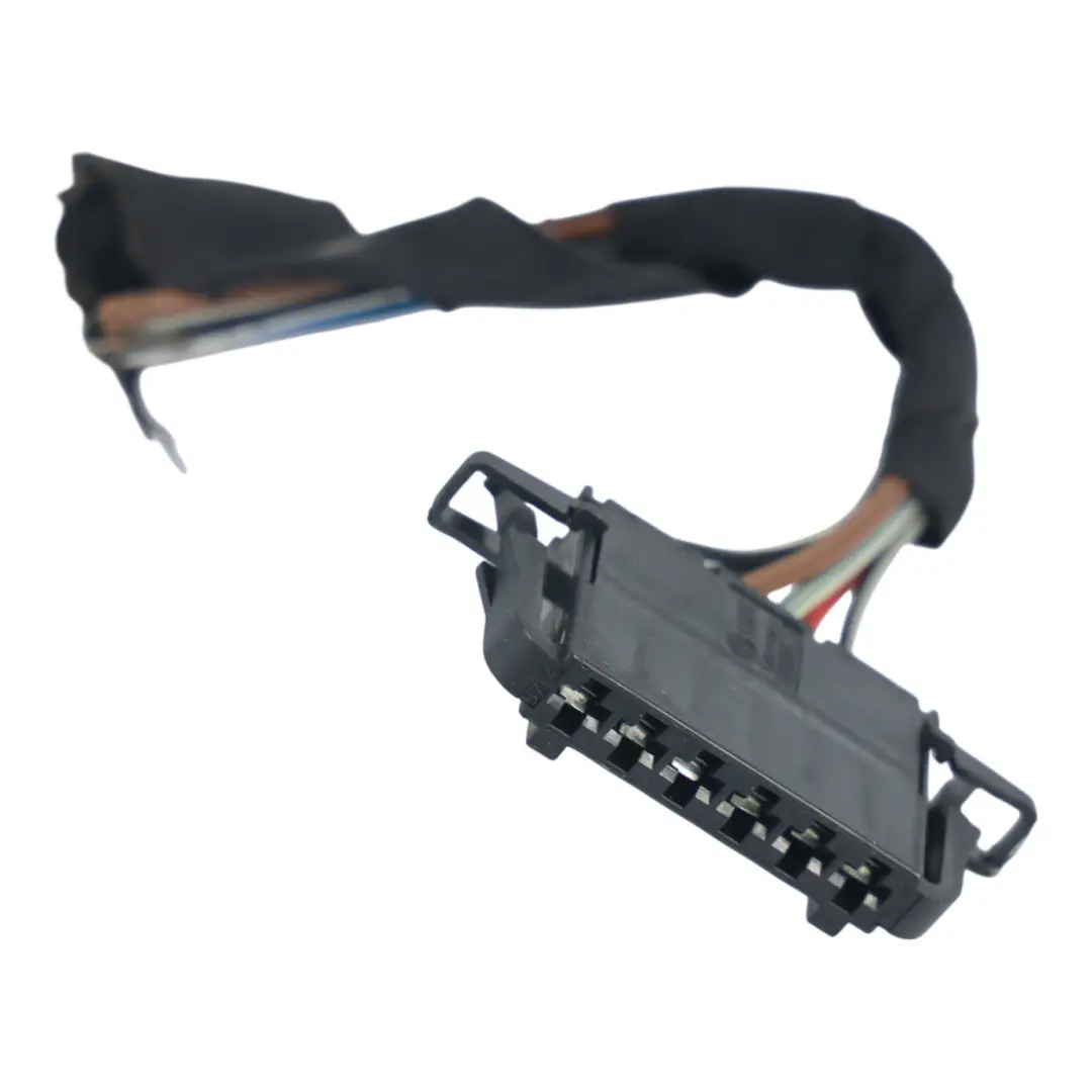 Mk5 Fr Rear Taillight Left N/S Harness Wire Loom Cable to Seat Ibiza with Part number 6F0945207J Seat Ibiza Mk5 Fr Rear Taillight Left N/S Harness Wire Loom Cable - SKU 6F0945207J-2 - Part number 6F0945207J