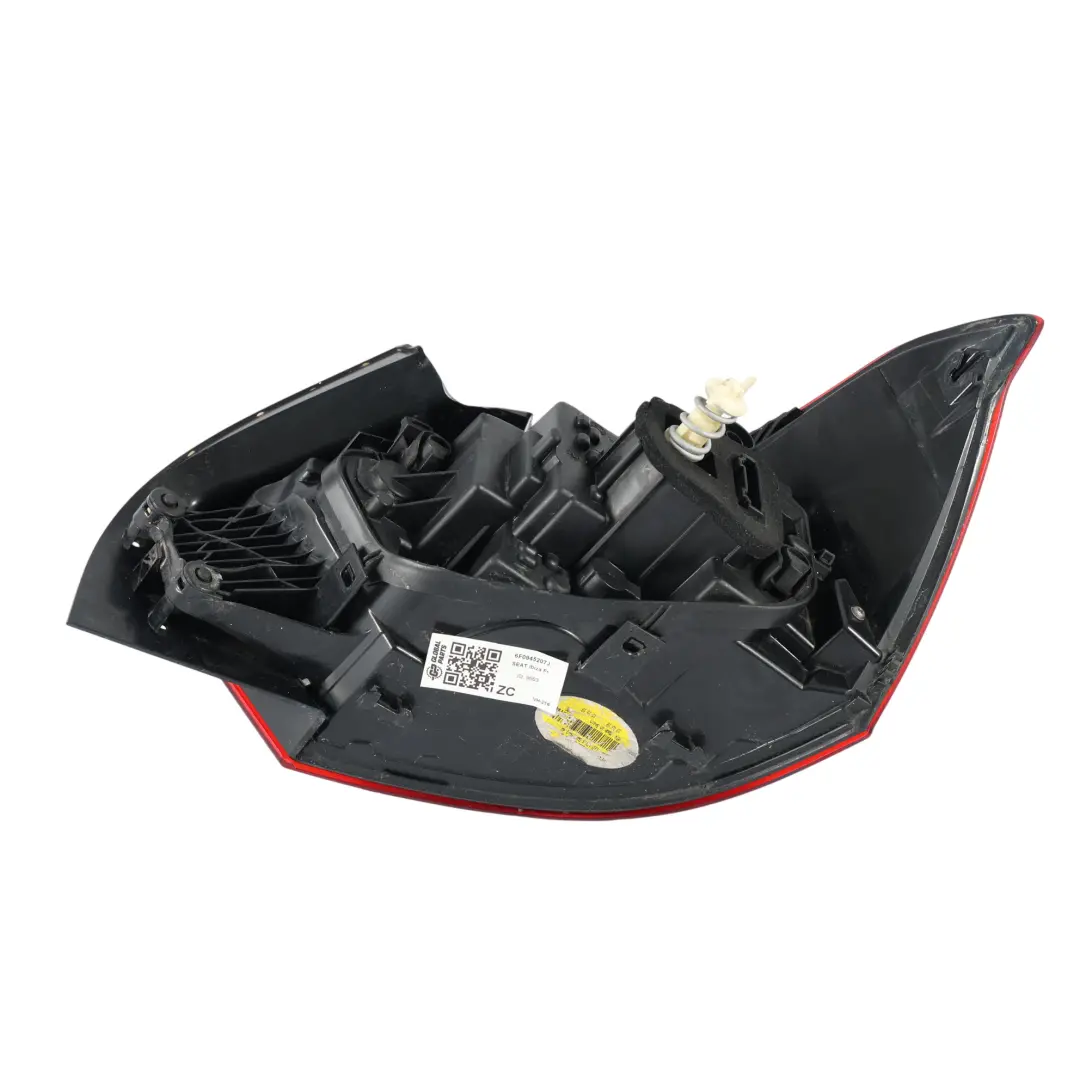 Seat Ibiza Mk5 Lampa Tylna LED Lewa - SKU 6F0945207J - Numer Części 6F0945207J