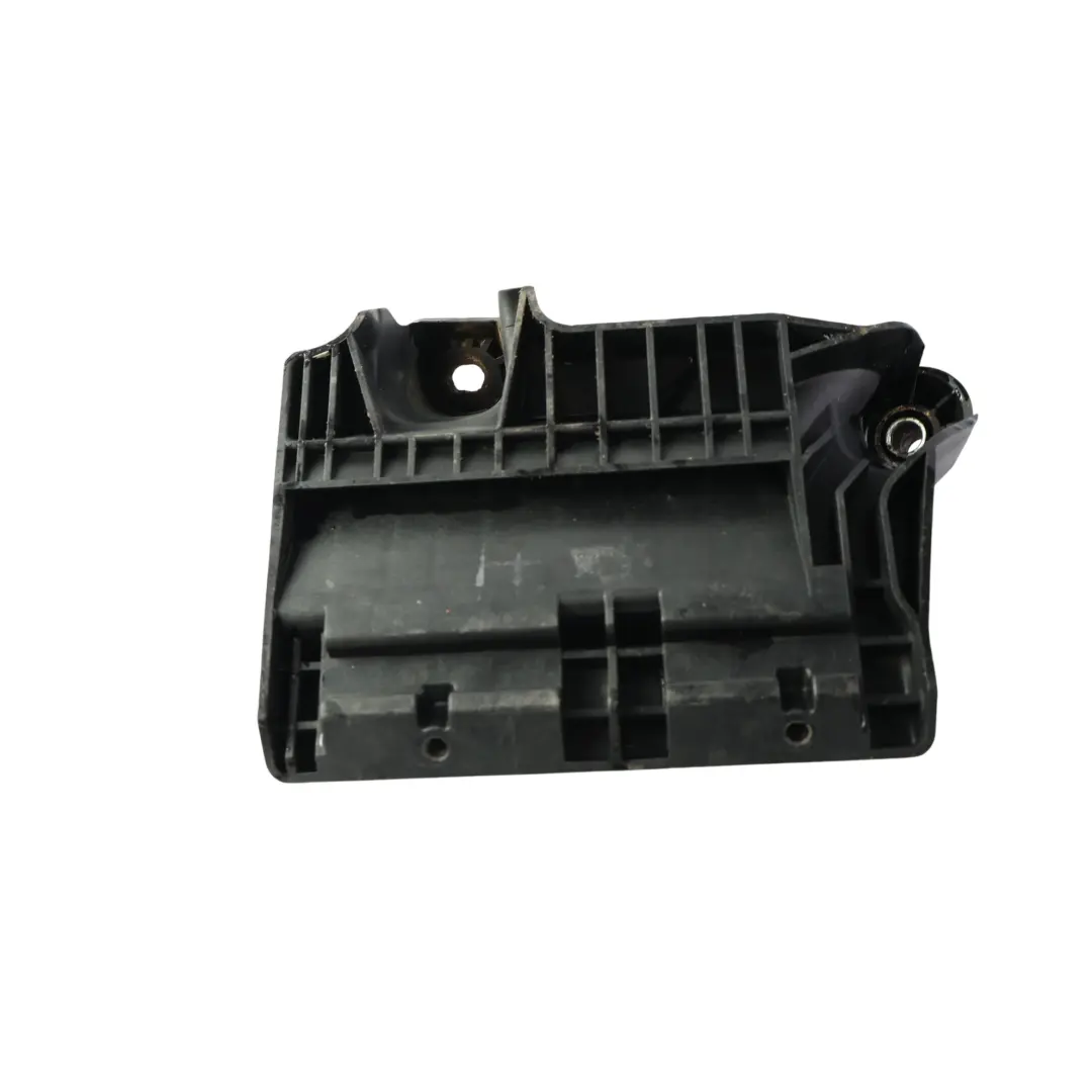 Mk4 Podstawa Akumulatora Uchwyt 2.0 Benzyna do Ford Mondeo o numerze 6G91-10663-AD Ford Mondeo Mk4 Podstawa Akumulatora Uchwyt 2.0 Benzyna - SKU 6G91-10663-AD - Numer Części 6G91-10663-AD
