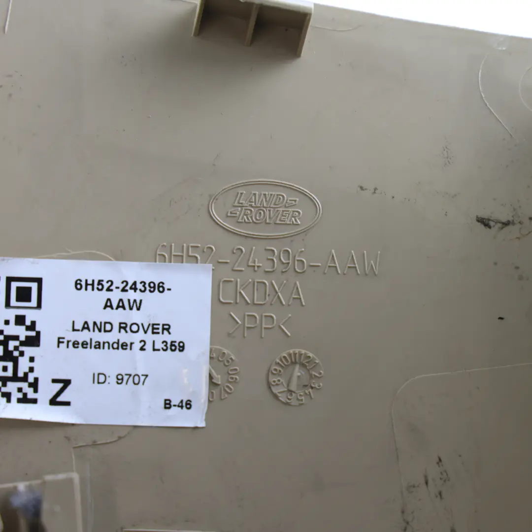 Garniture Montant B Droit Beige pour Land Rover Freelander 2 L359 à propos du numéro de pièce 6H52-24396-AAW Land Rover Freelander 2 L359 Garniture Montant B Droit Beige - SKU 6H52-24396-AAW - Numéro de pièce 6H52-24396-AAW