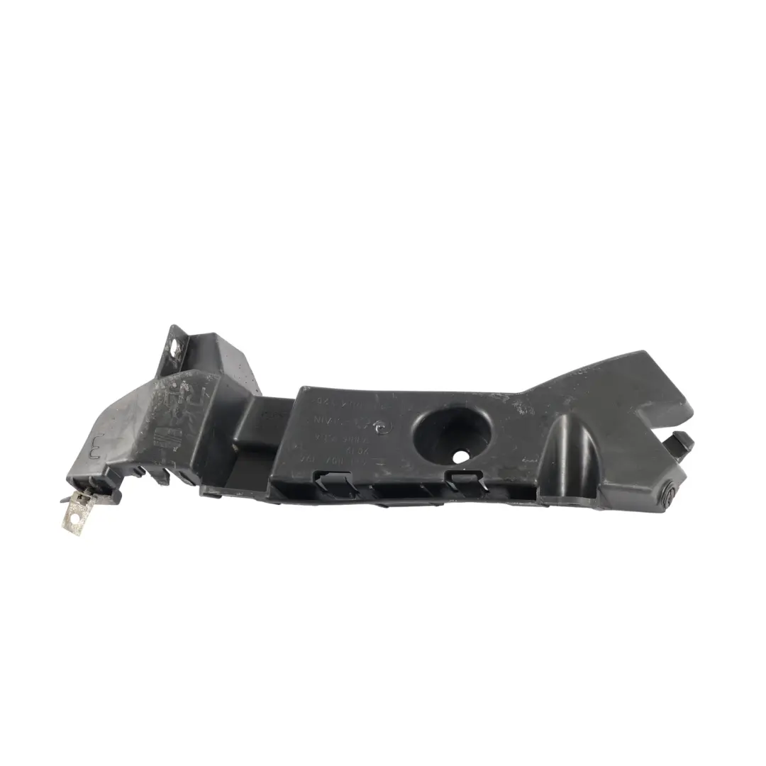 Seat Ibiza 6J Prowadnica Zderzaka Tylnego Prawy Wspornik 6J3807393 - SKU 6J3807394-1 - Numer Części 6J3807394