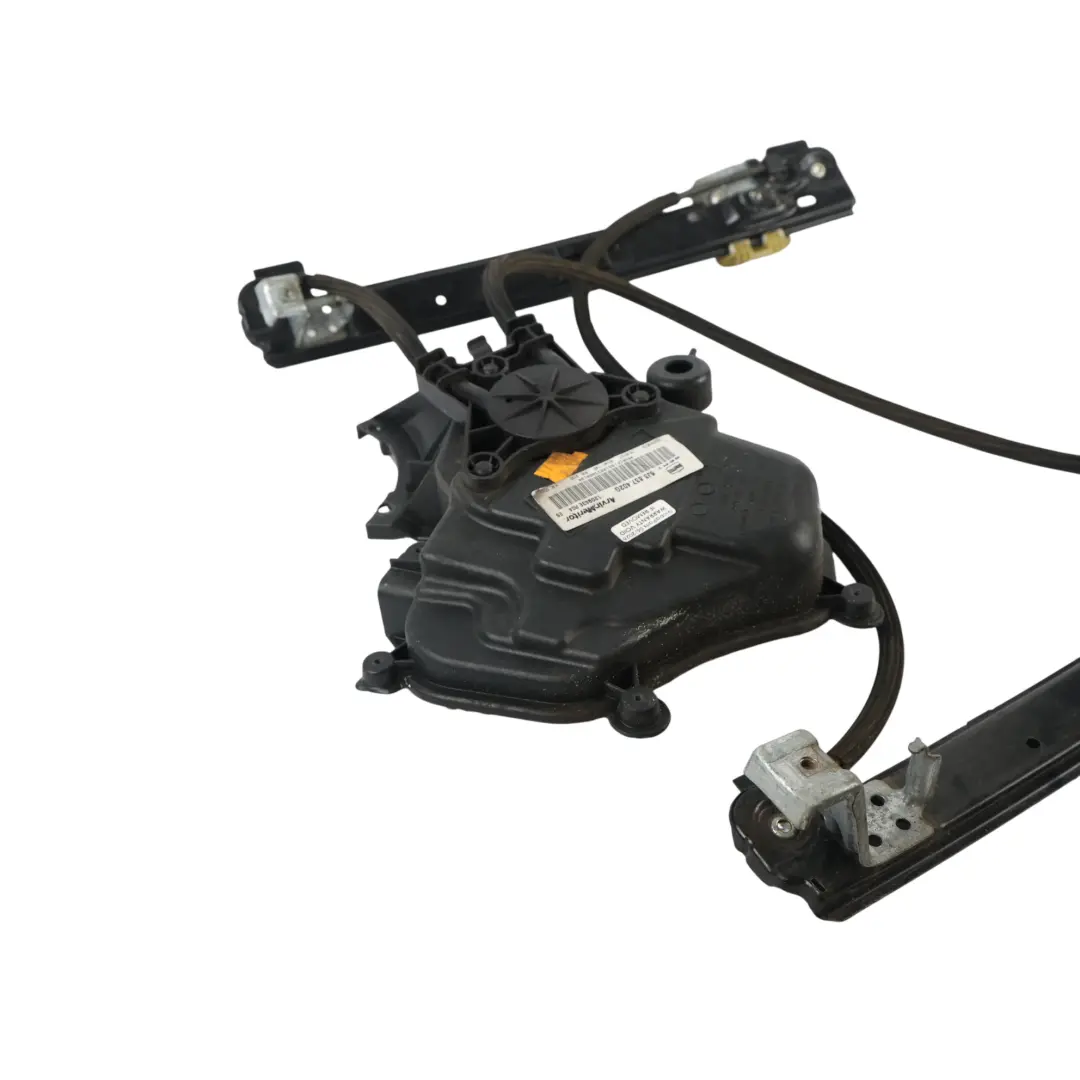 Mk4 Moteur Mécanisme Lève-Vitre Porte Avant Droit pour Seat Ibiza à propos du numéro de pièce 6J3837402G Seat Ibiza Mk4 Moteur Mécanisme Lève-Vitre Porte Avant Droit - SKU 6J3837402G - Numéro de pièce 6J3837402G