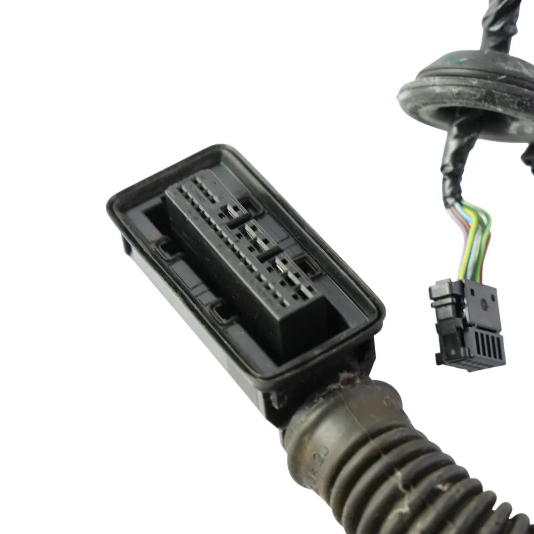 Mk4 Driver's Door Wiring Loom Harness Front Right O/S to Seat Ibiza with Part number 6J3971120G Seat Ibiza Mk4 Driver's Door Wiring Loom Harness Front Right O/S - SKU RHD-6J3971120G - Part number 6J3971120G