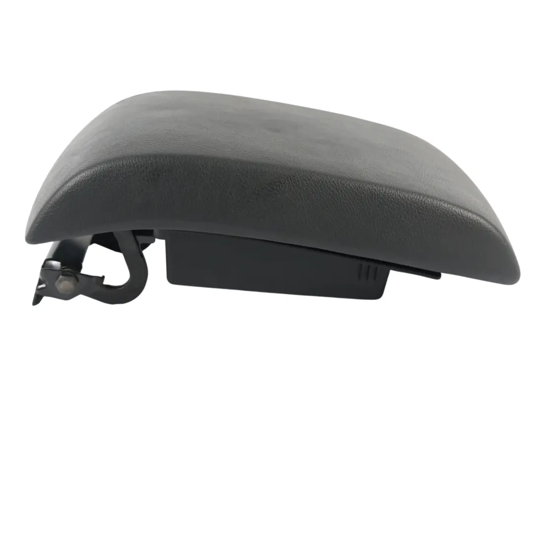 MK4 Consola Central Reposabrazos Cuero Negro para Ford Mondeo con número de pieza 6M21-R044C82-A Ford Mondeo MK4 Consola Central Reposabrazos Cuero Negro - SKU 6M21-R044C82-A - Número de pieza 6M21-R044C82-A