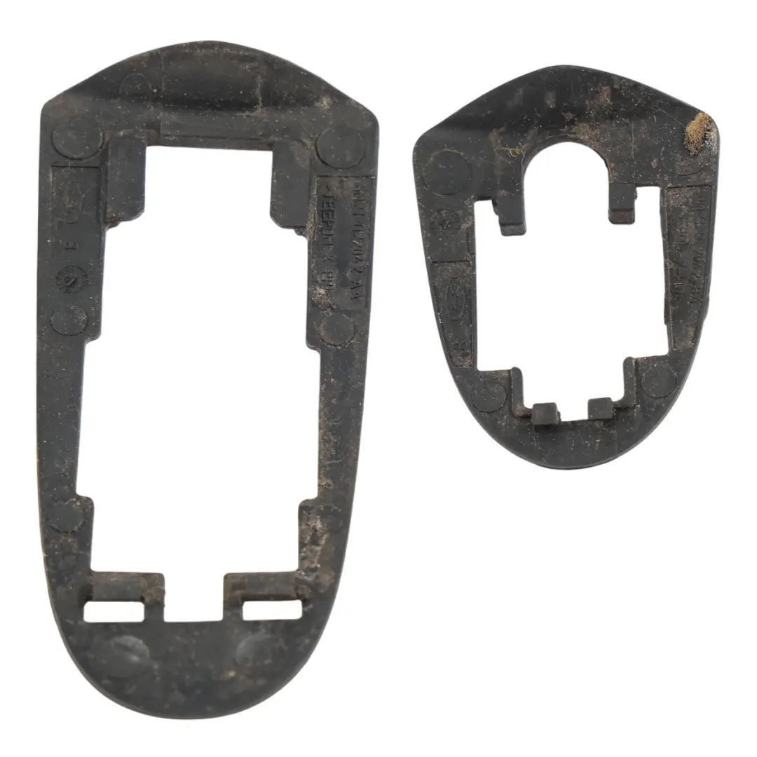 MK4 Türgriff Blende Dichtung Vorne X2 Groß Klein für Ford Mondeo mit Teilenummer 6M21-U22042-AA Ford Mondeo MK4 Türgriff Blende Dichtung Vorne X2 Groß Klein - SKU 6M21-U22042-AA - Teilenummer 6M21-U22042-AA