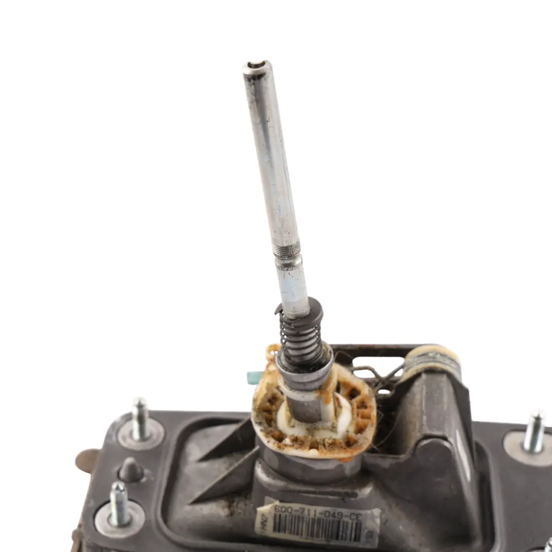 6Y Wybierak Biegów Manualny 6 Biegów do Skoda Fabia RS o numerze 6Q0711049CE Skoda Fabia RS 6Y Wybierak Biegów Manualny 6 Biegów - SKU 6Q0711049CE - Numer Części 6Q0711049CE