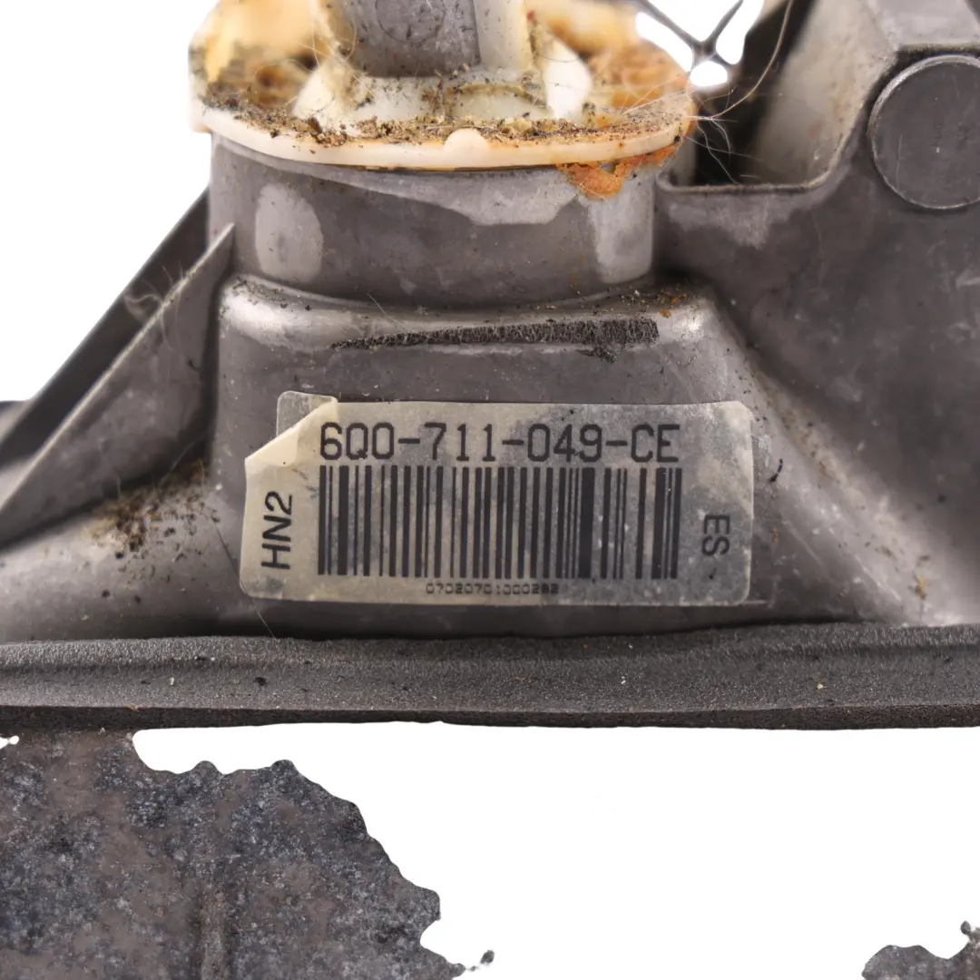 6Y Wybierak Biegów Manualny 6 Biegów do Skoda Fabia RS o numerze 6Q0711049CE Skoda Fabia RS 6Y Wybierak Biegów Manualny 6 Biegów - SKU 6Q0711049CE - Numer Części 6Q0711049CE