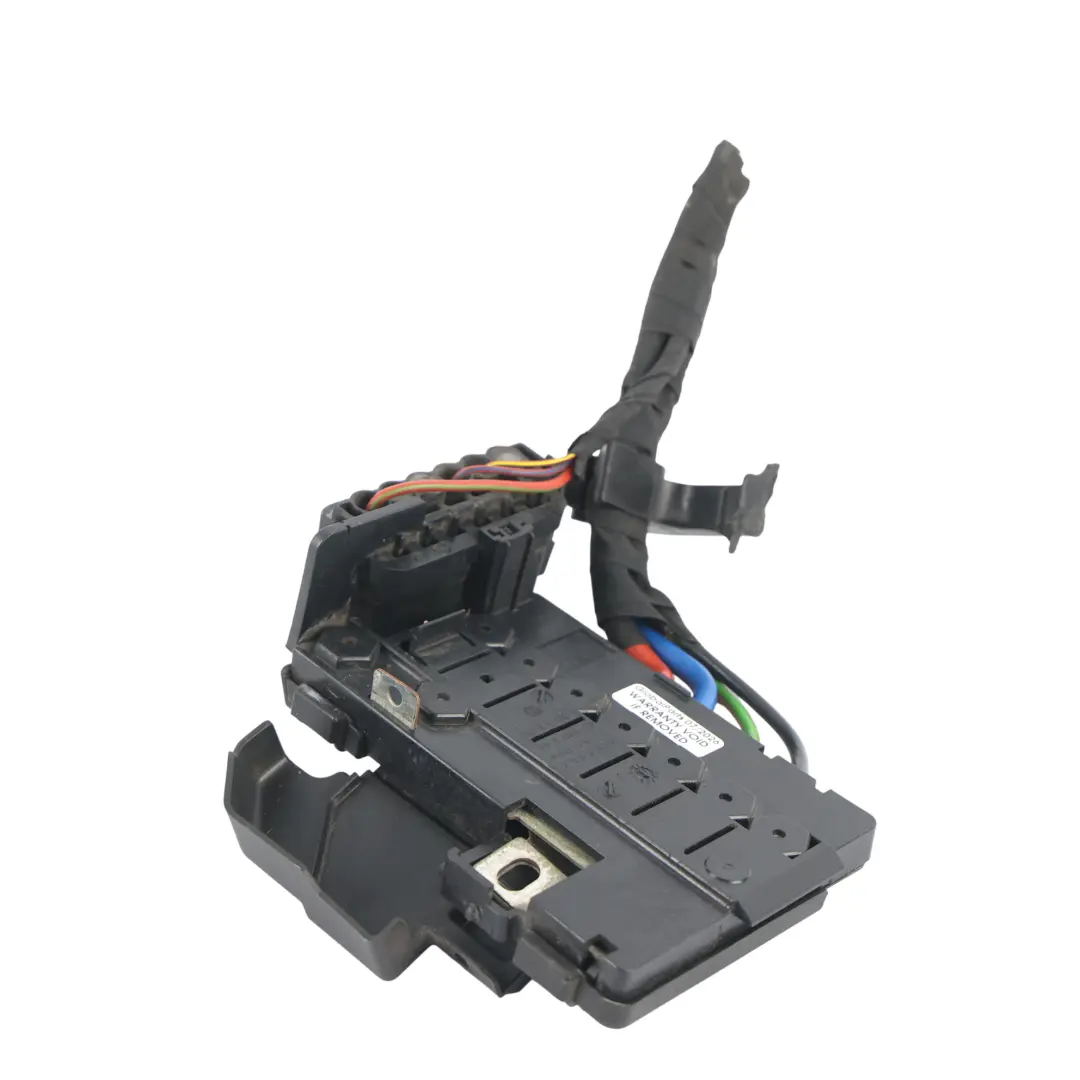 Volkswagen Polo 6R Battery Fuse Box Distribution Terminal Unit - SKU 6R0937550A - Part number 6R0937550A