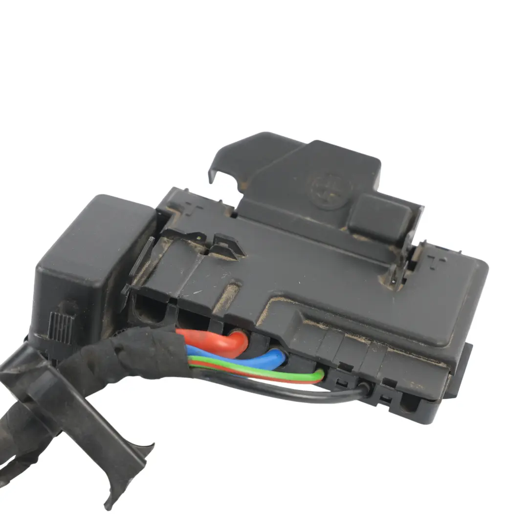 Batterie Sicherungskasten Verteiler Terminal für Volkswagen Polo 6R mit Teilenummer 6R0937550A Volkswagen Polo 6R Batterie Sicherungskasten Verteiler Terminal - SKU 6R0937550A - Teilenummer 6R0937550A