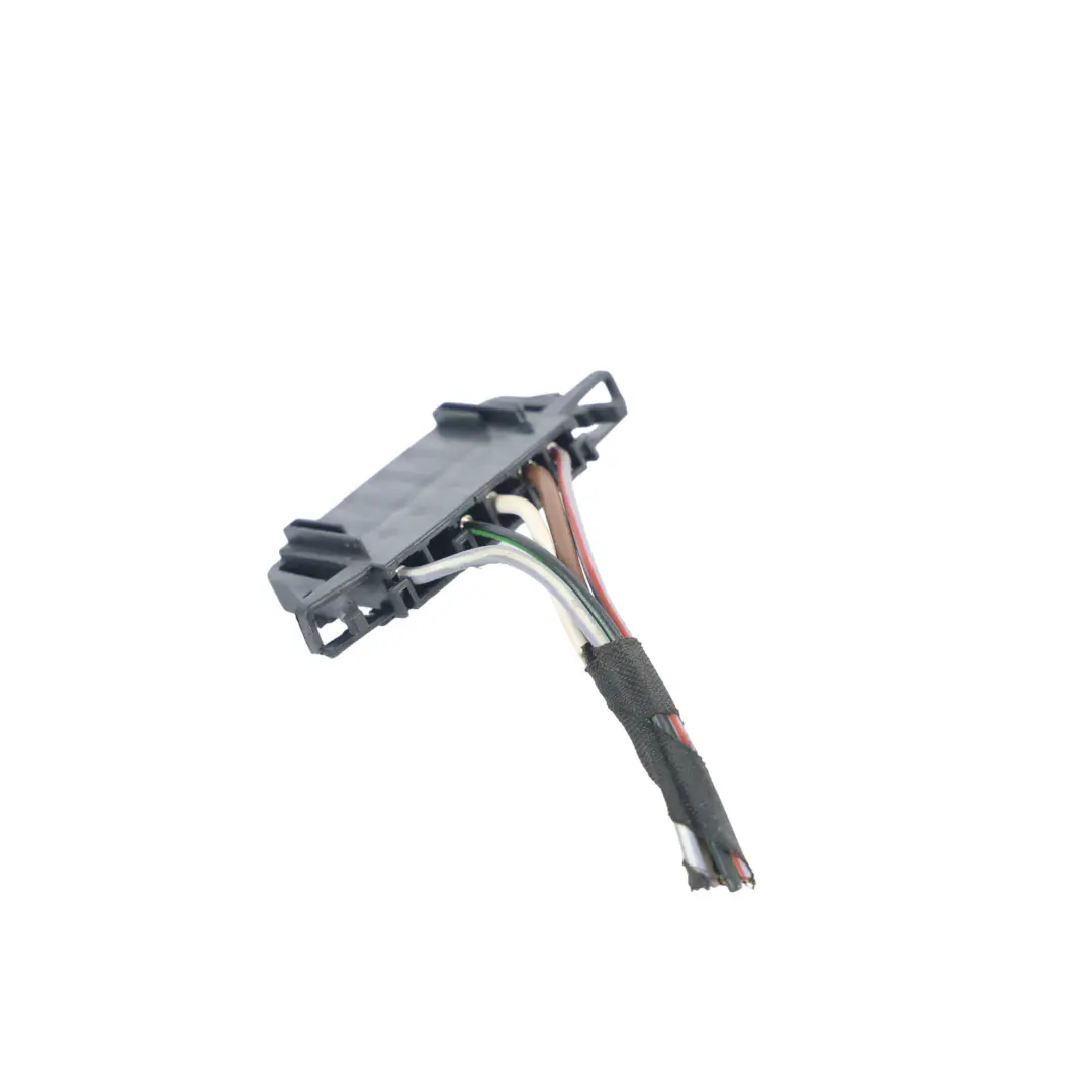 Tylna Prawa Lampa Z Wiązką Przewodów do Volkswagen Polo 6R o numerze 6R0945096AC Volkswagen Polo 6R Tylna Prawa Lampa Z Wiązką Przewodów - SKU 6R0945096AC-2 - Numer Części 6R0945096AC