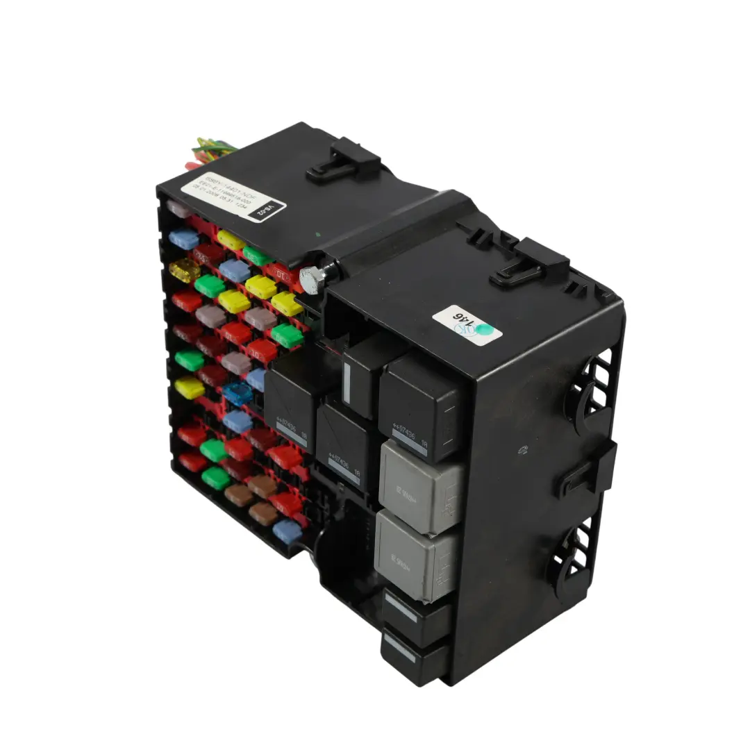 Ford Fiesta ST MK5 Boîtier Fusibles Module 2.0 DURATEC ST150 - SKU 6S6Y-14401-NDF - Numéro de pièce 6S6Y-14401-NDF