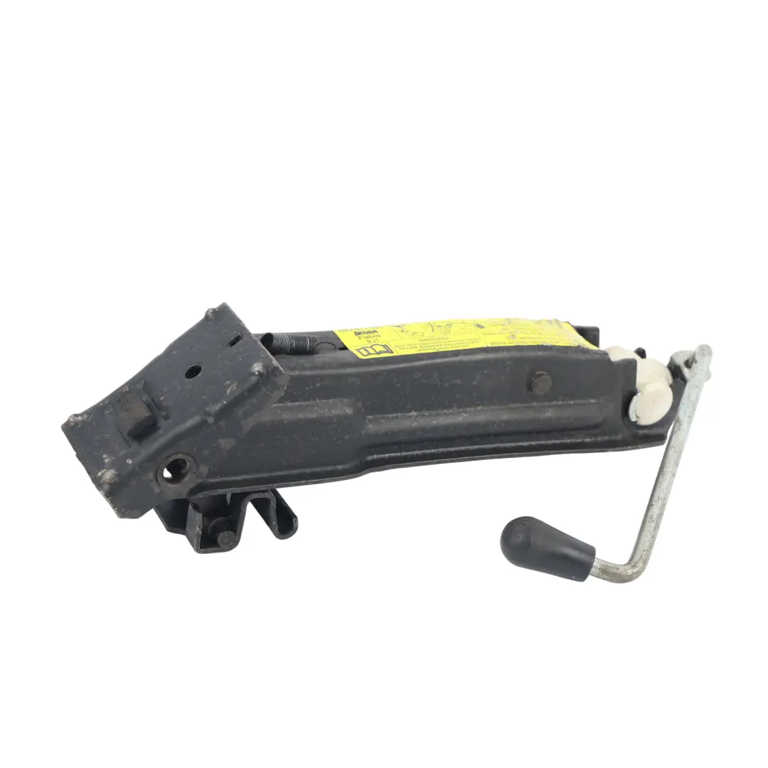 Skoda Fabia MK1 6Y Wagenheber Werkzeug Auto Heber - SKU 6Y0011031 - Teilenummer 6Y0011031