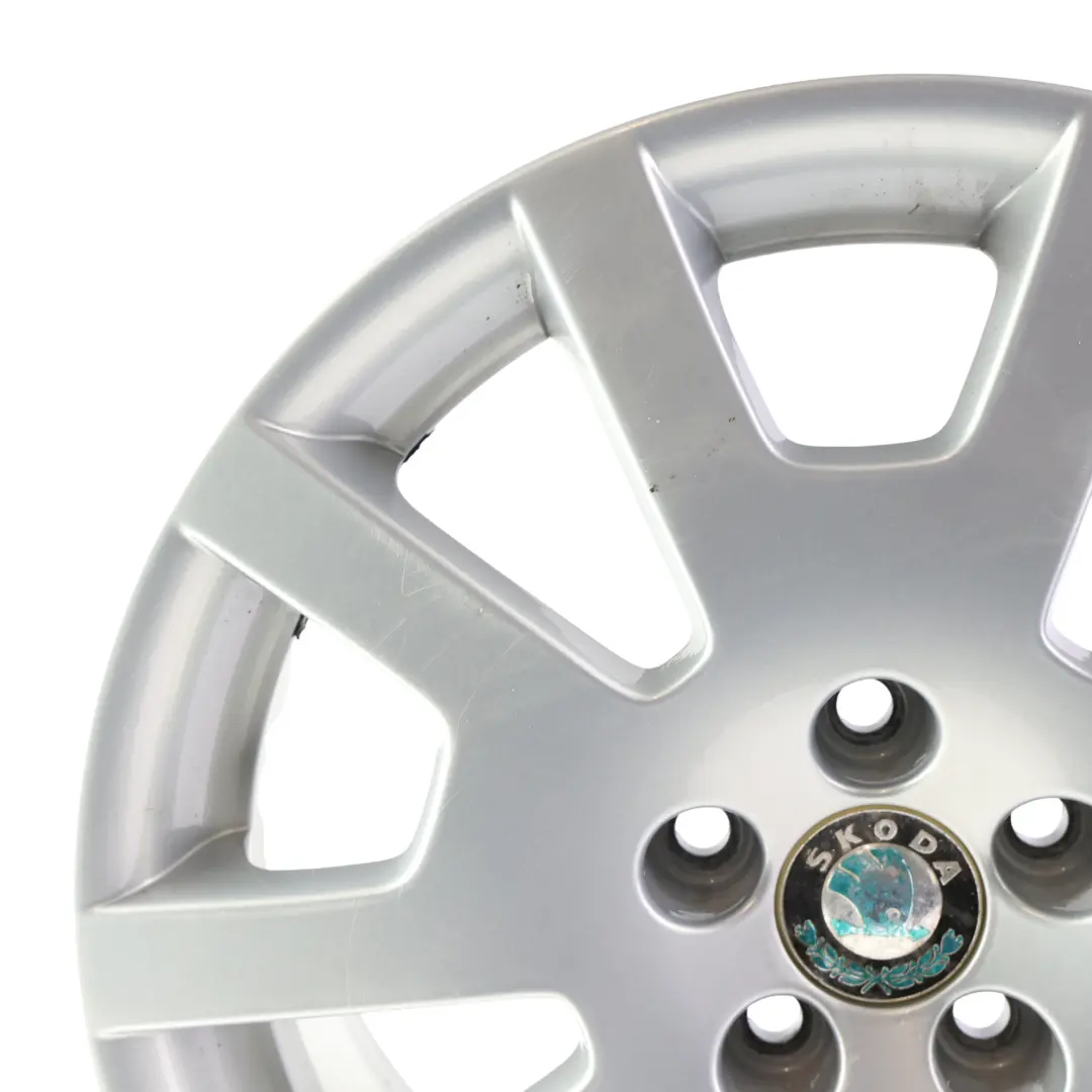 Mk1 6Y VRS Alloy Wheel Rim 16" Silver 6.5Jx16H2 ET37 to Skoda Fabia with Part number 6Y0601025M Skoda Fabia Mk1 6Y VRS Alloy Wheel Rim 16" Silver 6.5Jx16H2 ET37 - SKU 6Y0601025M-4 - Part number 6Y0601025M