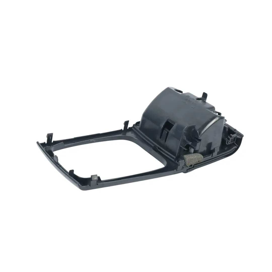 MK1 6Y Copertura Pannello Cornice Posacenere Selettore per Skoda Fabia con numero di parte 6Y0857951 Skoda Fabia MK1 6Y Copertura Pannello Cornice Posacenere Selettore - SKU 6Y0857951-1 - Numero di parte 6Y0857951