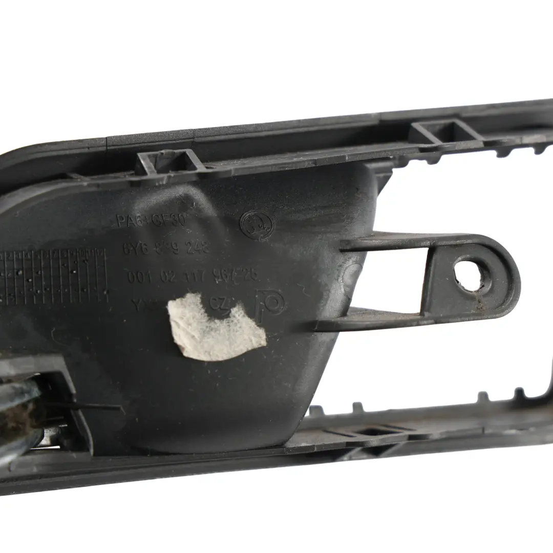 6Y Mk1 Klamka Wewnętrzna Tylna Prawa Czarny Onyx do Skoda Fabia o numerze 6Y6839248 Skoda Fabia 6Y Mk1 Klamka Wewnętrzna Tylna Prawa Czarny Onyx - SKU 6Y6839248 - Numer Części 6Y6839248