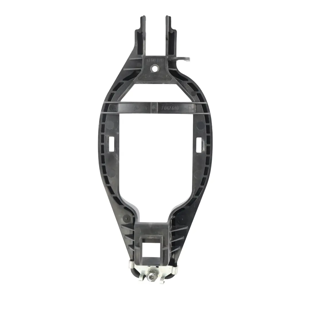 Range Rover L322 Support Poignée Porte Arrière Gauche - SKU 7042488 - Numéro de pièce 7042488