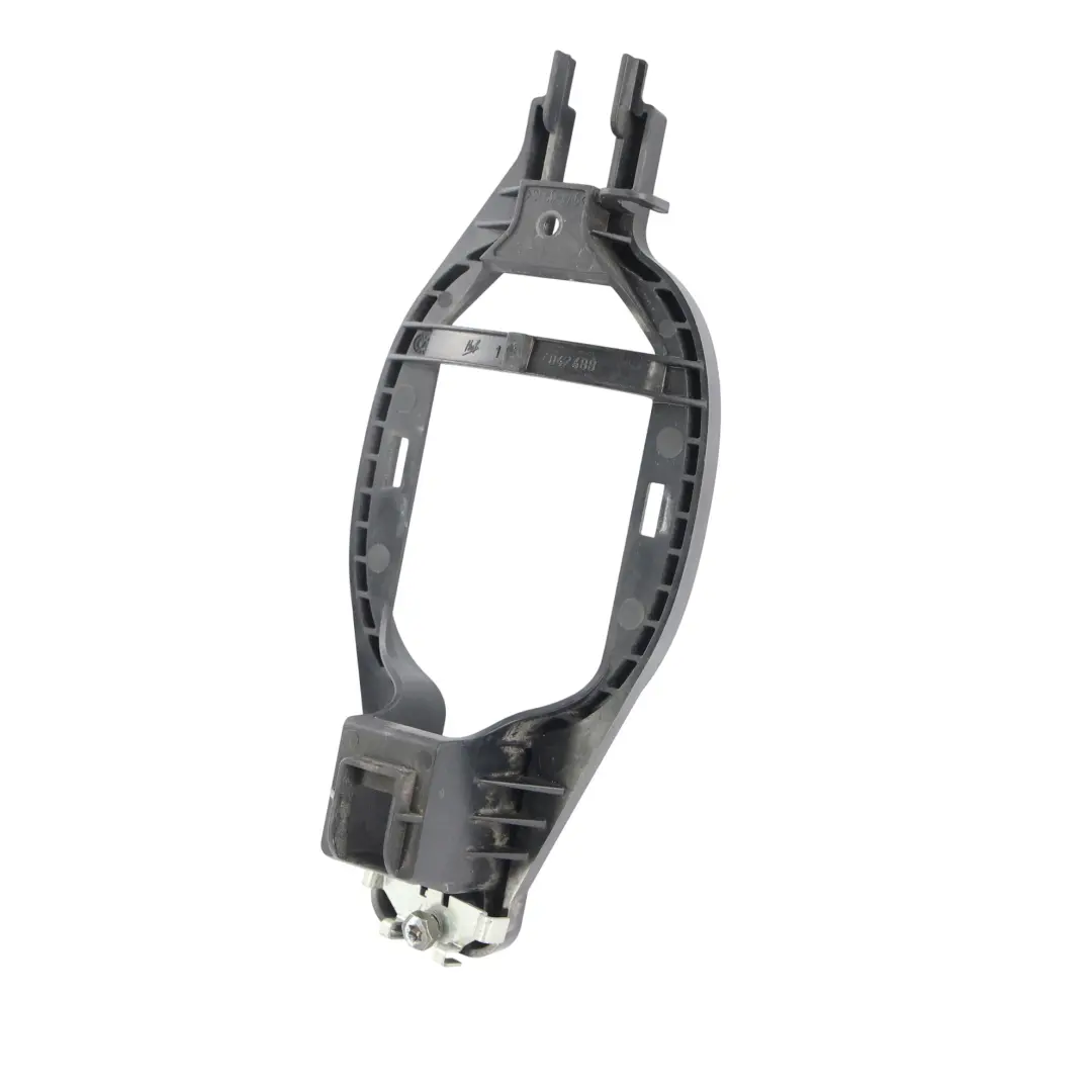 Range Rover L322 Support Poignée Porte Arrière Gauche - SKU 7042488 - Numéro de pièce 7042488