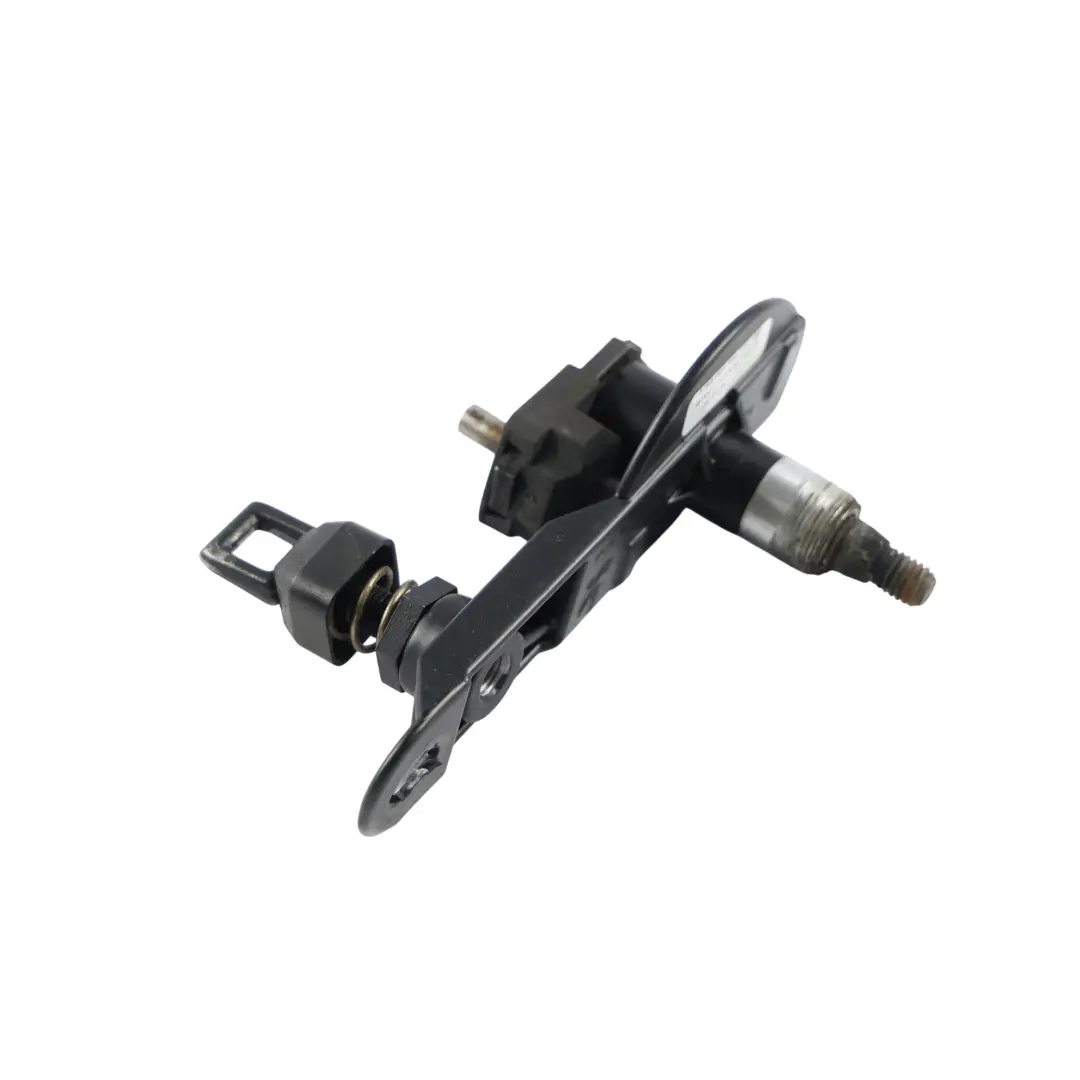 BMW E61 Rear Window Wiper Shaft Pivot Point - SKU 7117878 - Part number 7117878