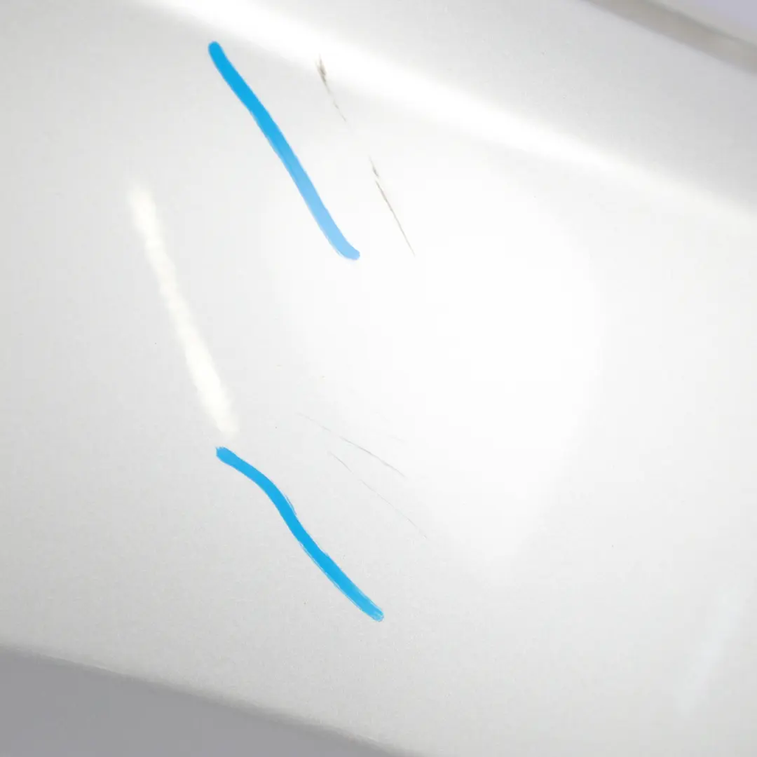BMW E81 E82 E87 E88 Pannello Laterale Ant. Dx Argento-Titanio Argento Metallo - SKU 7133228-TS5 - Numero di parte 7133228