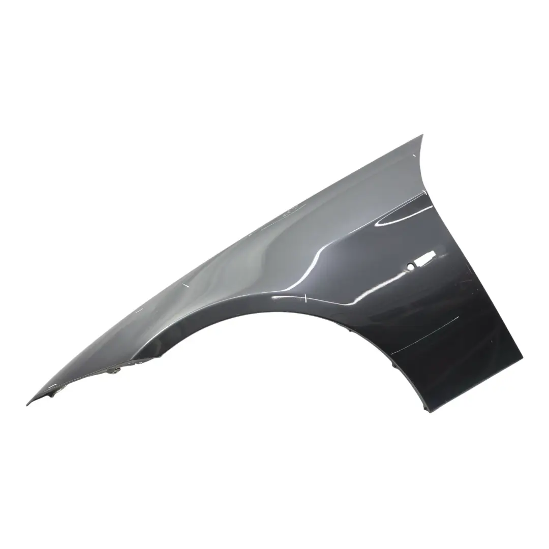  Parafango Laterale BMW E90 E91 Ala Anteriore Sinistra Sparkling Graphite - A22 - SKU 7135679-SG1 - Numero di parte 7135679