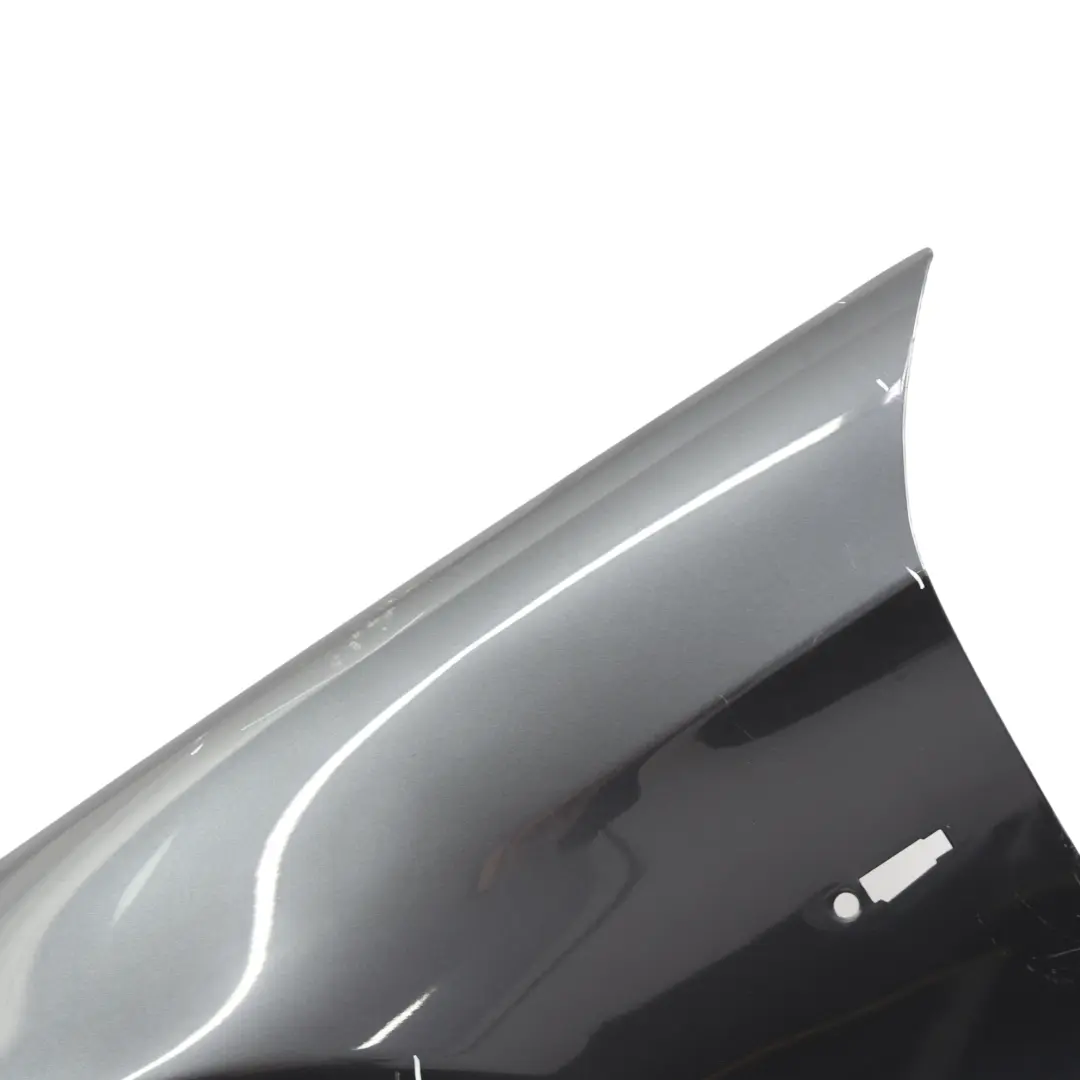 Guardabarros Lateral BMW E90 E91 Delantero Izquierdo Sparkling Graphite - A22 para con número de pieza 7135679 Guardabarros Lateral BMW E90 E91 Delantero Izquierdo Sparkling Graphite - A22 - SKU 7135679-SG1 - Número de pieza 7135679