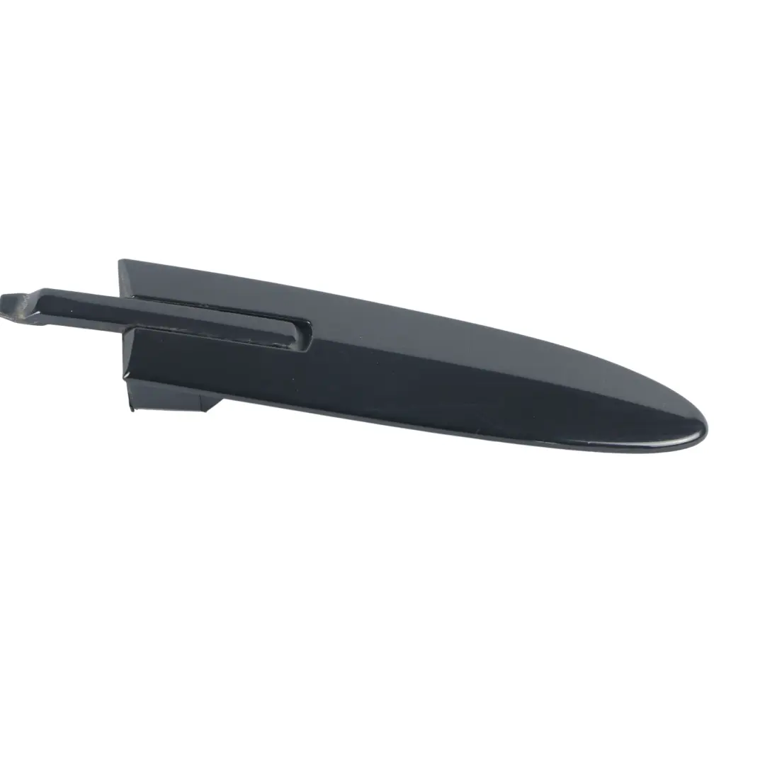 Osłona Zawiasu Dachu Lewy Czarny Szafir 475 do BMW E93 Convertible o numerze 7159177 BMW E93 Convertible Osłona Zawiasu Dachu Lewy Czarny Szafir 475 - SKU 7159177-BS - Numer Części 7159177