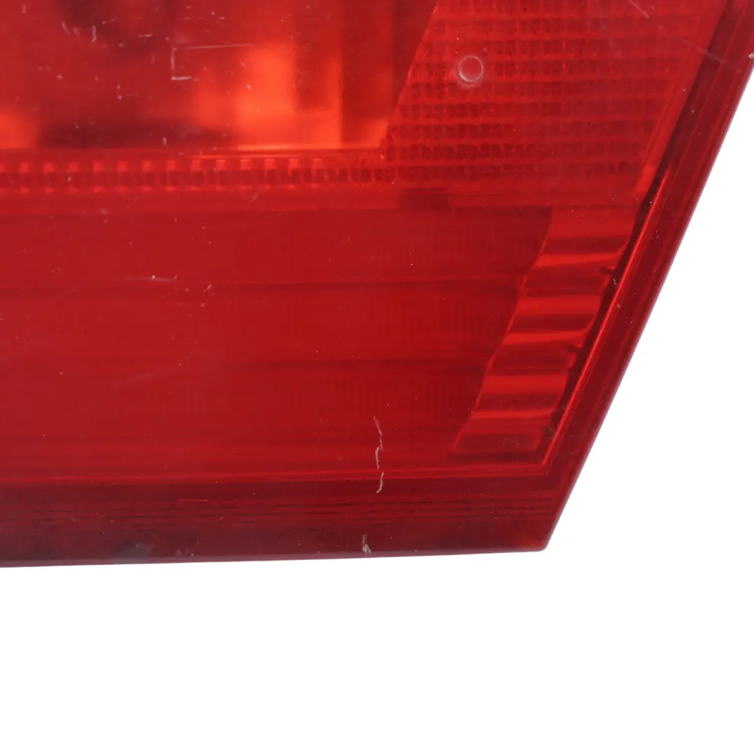 Heckleuchte Heckklappe Rechts 6321 für BMW 3 er E93 1 mit Teilenummer 7162304 BMW 3 er E93 1 Heckleuchte Heckklappe Rechts 6321 - SKU 7162304-1 - Teilenummer 7162304