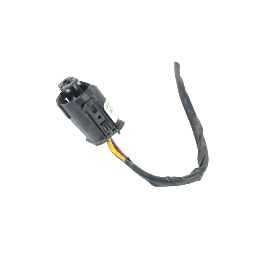 Wiązka Kabli Lampy Przeciwmgielnej Przedniej Prawa do BMW E90 E91 LCI o numerze 7199894 BMW E90 E91 LCI Wiązka Kabli Lampy Przeciwmgielnej Przedniej Prawa - SKU 7199894-3 - Numer Części 7199894