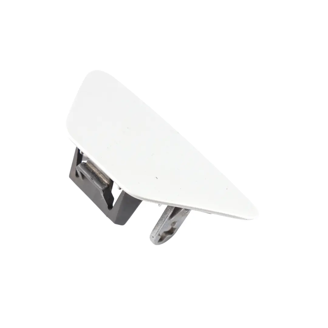 Copricoperchio Lavafaretti Sinistro Titansilber 354 per BMW F10 F11 con numero di parte 7200719 BMW F10 F11 Copricoperchio Lavafaretti Sinistro Titansilber 354 - SKU 7200719-TS - Numero di parte 7200719