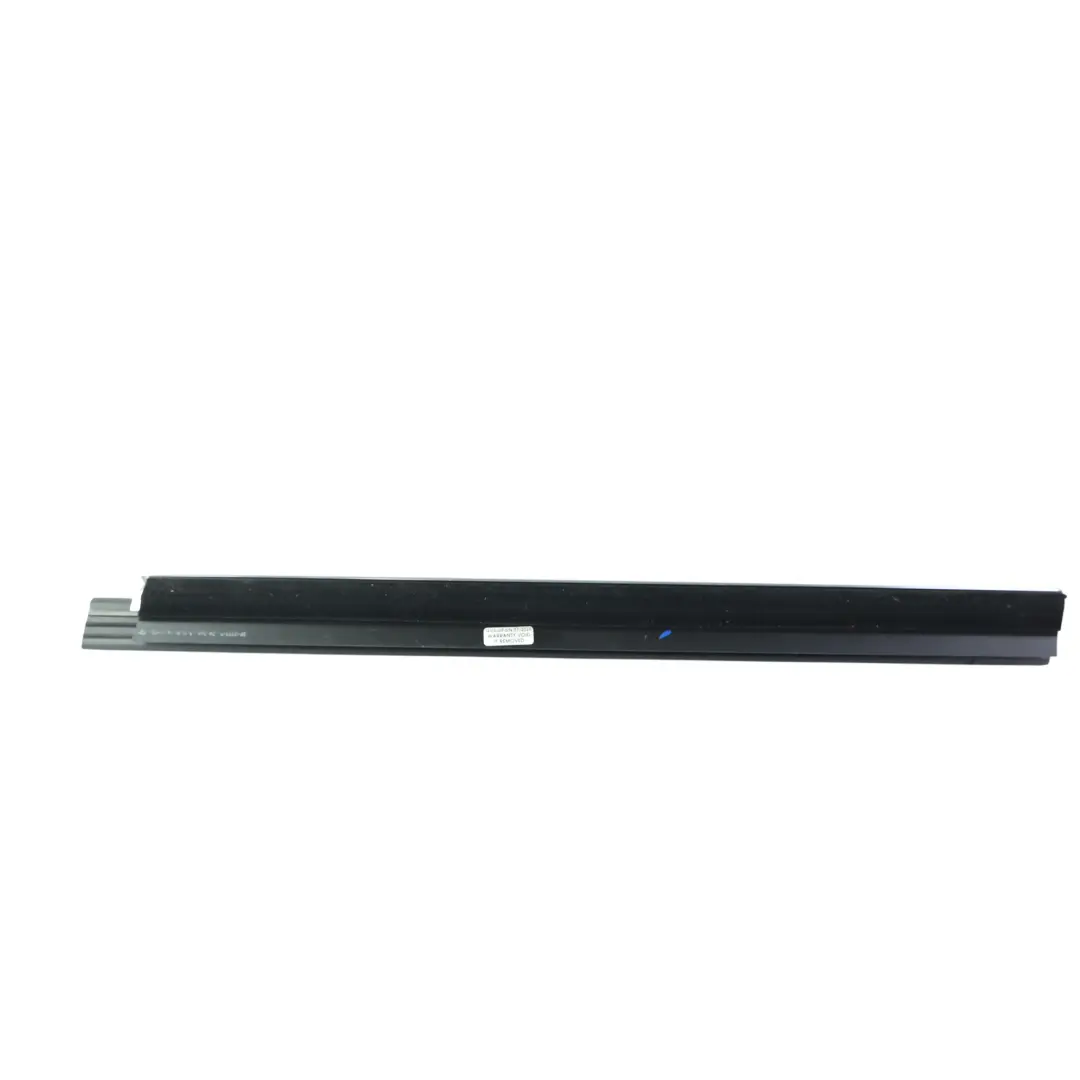 Pannello Copertura Canale Finestrino Posteriore Destro per BMW F01 LCI F04 con numero di parte 7206450 BMW F01 LCI F04 Pannello Copertura Canale Finestrino Posteriore Destro - SKU 7206450 - Numero di parte 7206450