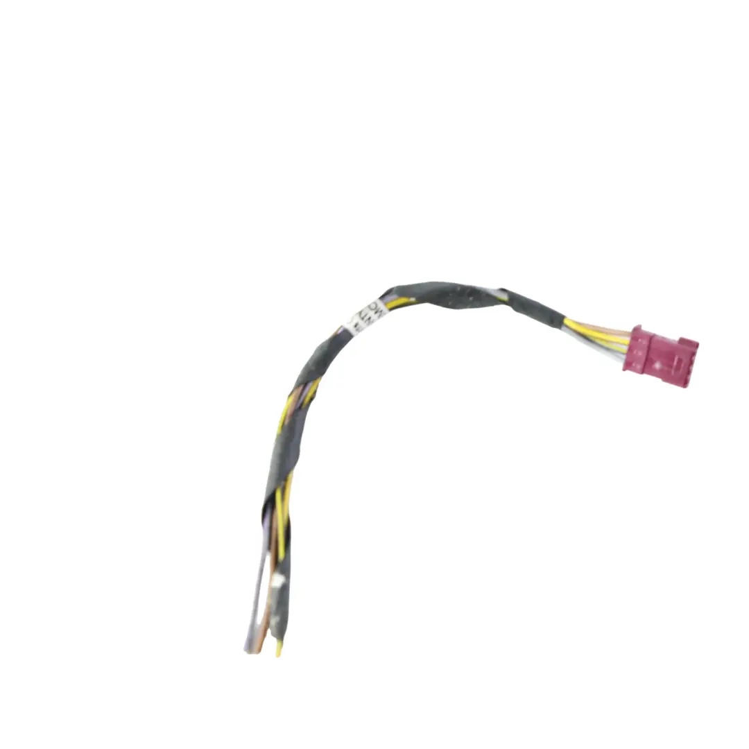Wtyczka Gniazda Lampy Tylnej Lewa do BMW F06 F12 F13 o numerze 7210579 BMW F06 F12 F13 Wtyczka Gniazda Lampy Tylnej Lewa - SKU 7210579-2 - Numer Części 7210579