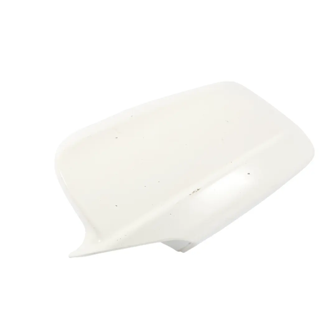 Carcasa Retrovisor Izquierdo Alpinweiss 3 300 para BMW F10 F11 con número de pieza 7216369 BMW F10 F11 Carcasa Retrovisor Izquierdo Alpinweiss 3 300 - SKU 7216369-AW - Número de pieza 7216369